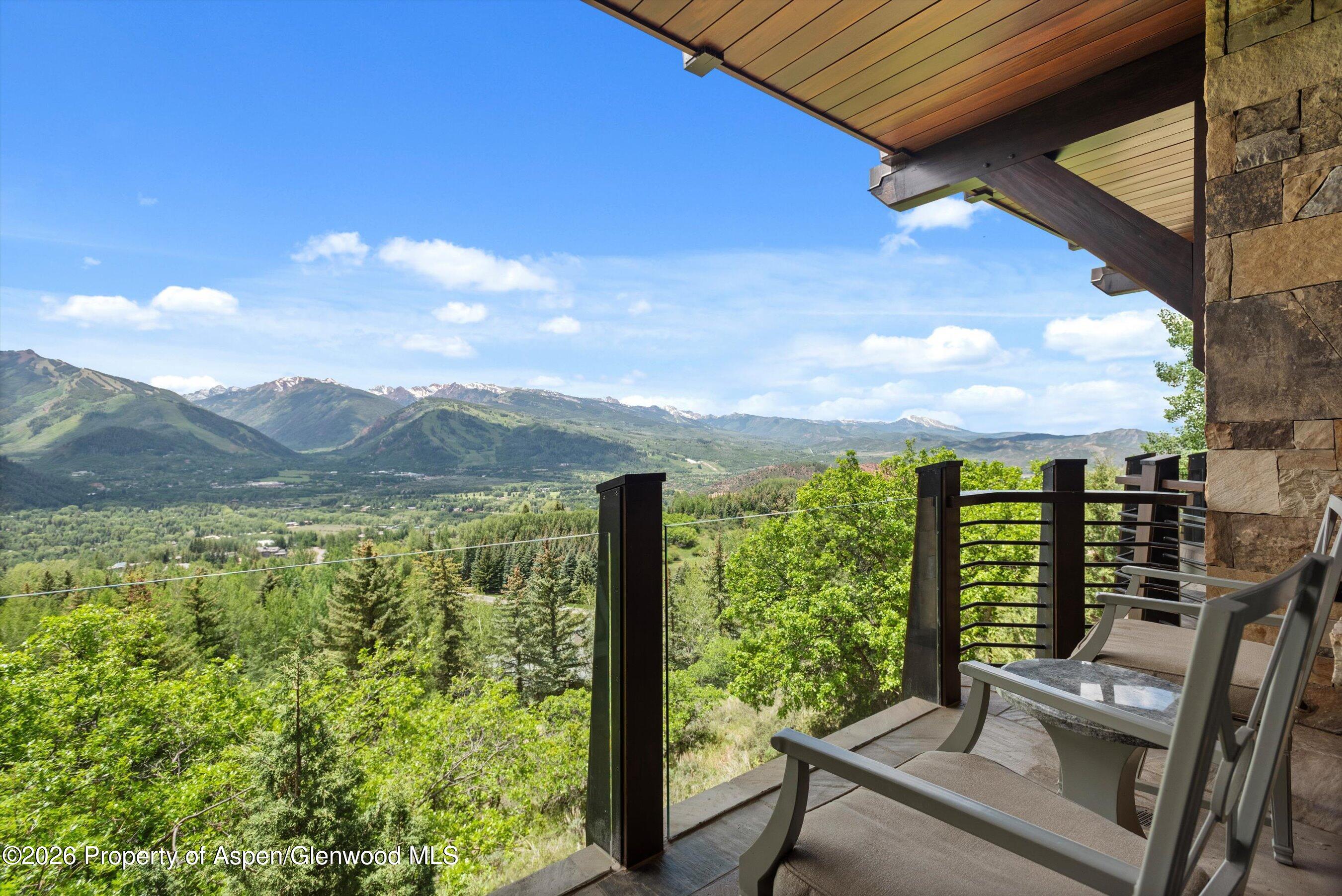 155 & 200 Sabin Drive