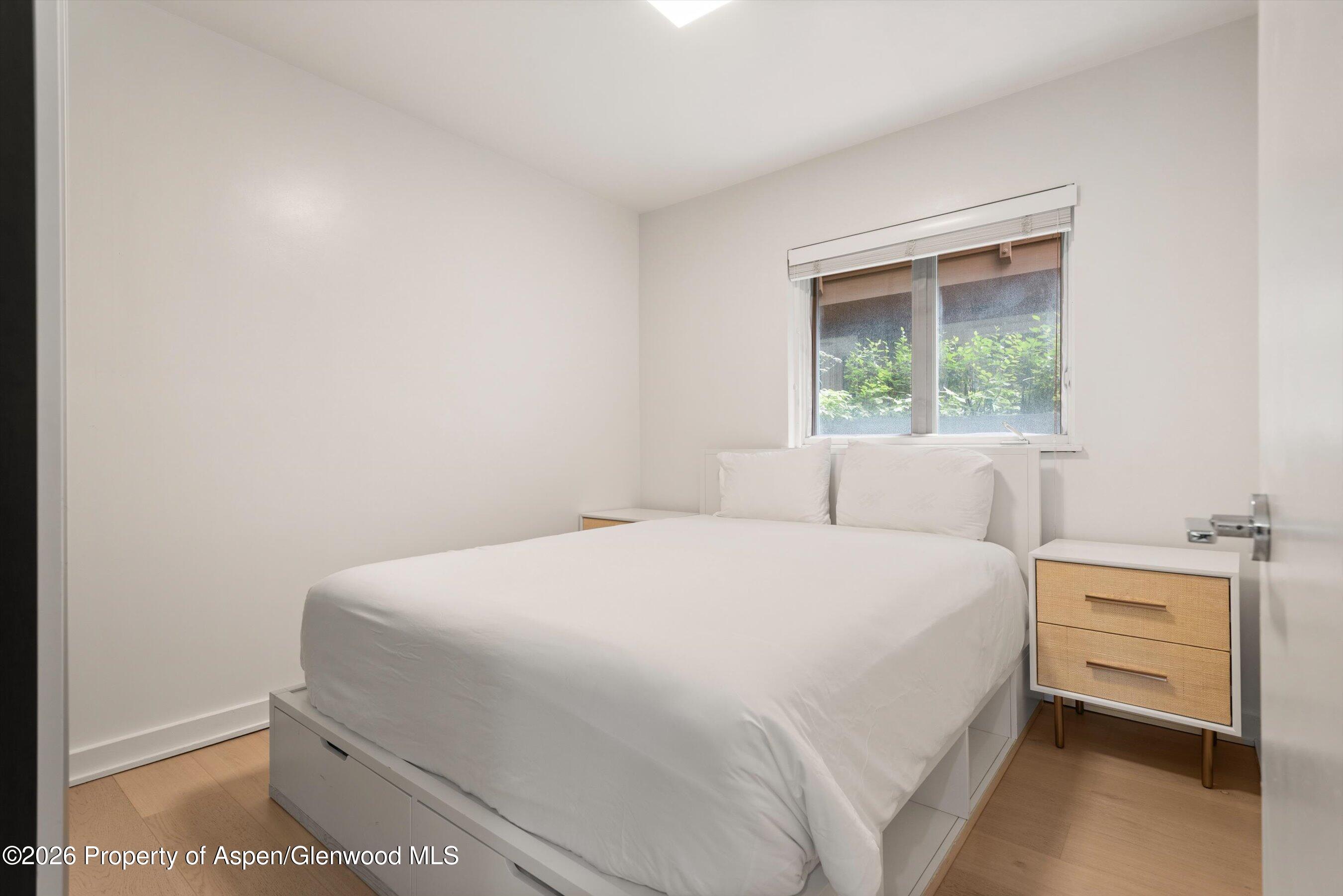 805 E Cooper Avenue 2