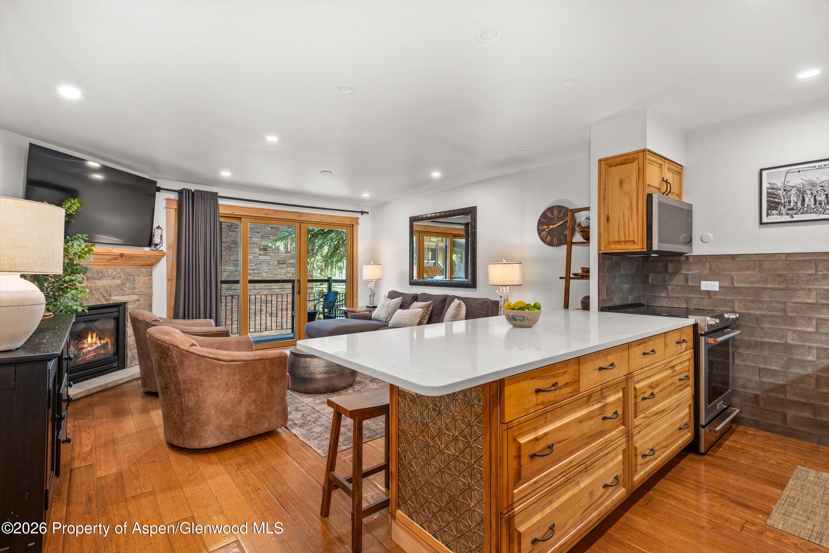 400 Wood Road H-2113