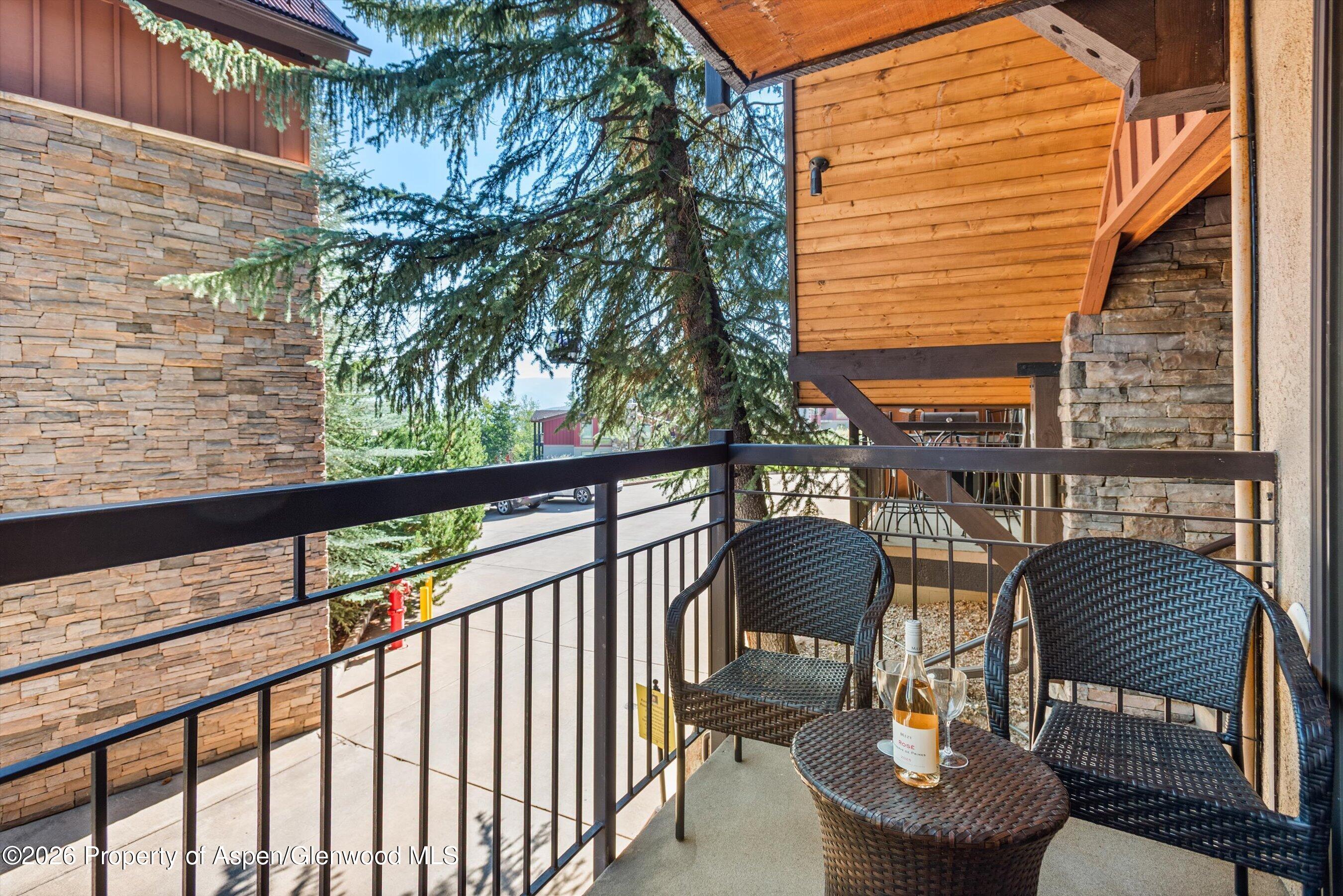 400 Wood Road H-2113