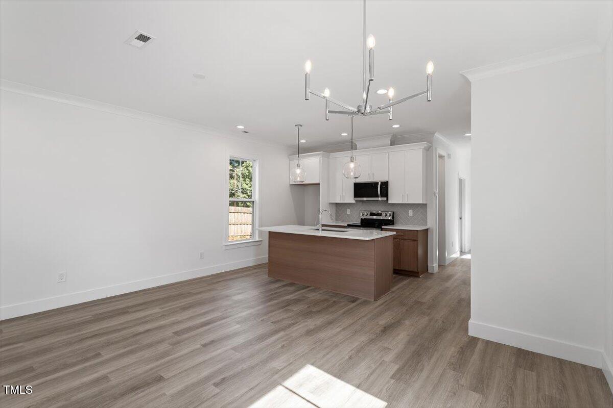 812 Berwyn Avenue