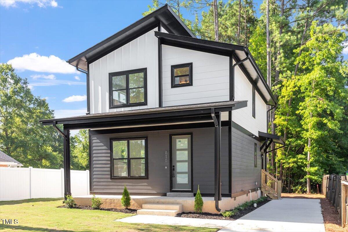 810 Berwyn Avenue