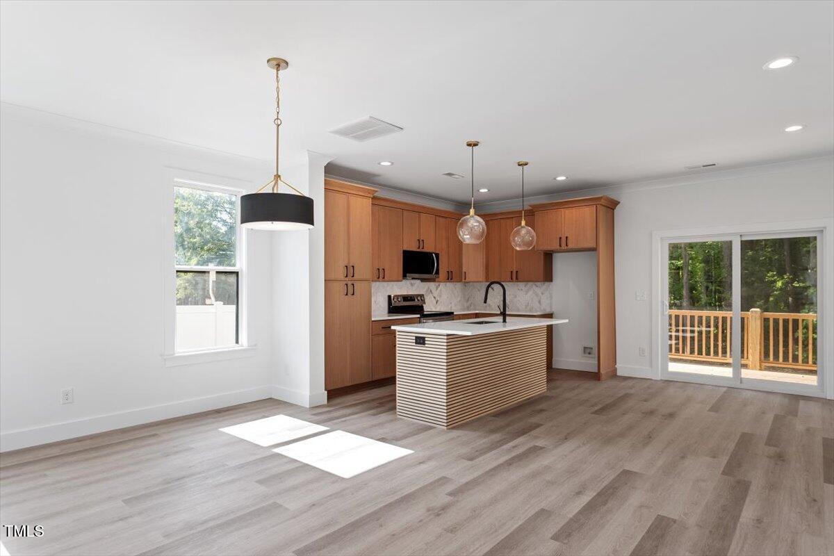 810 Berwyn Avenue