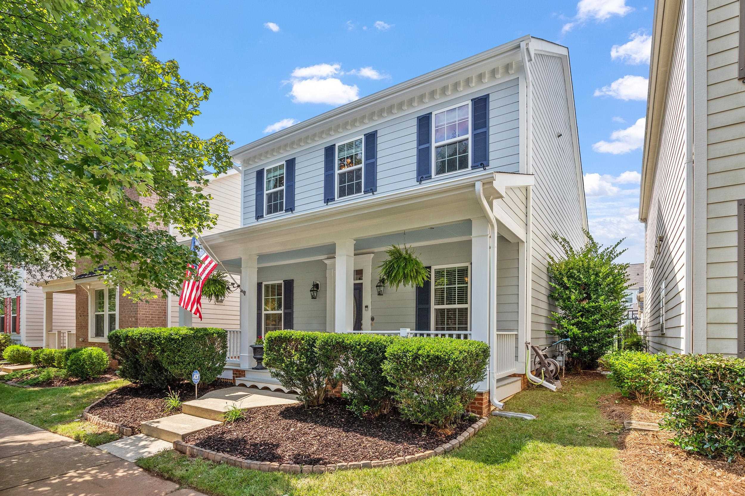 823 Historian Street