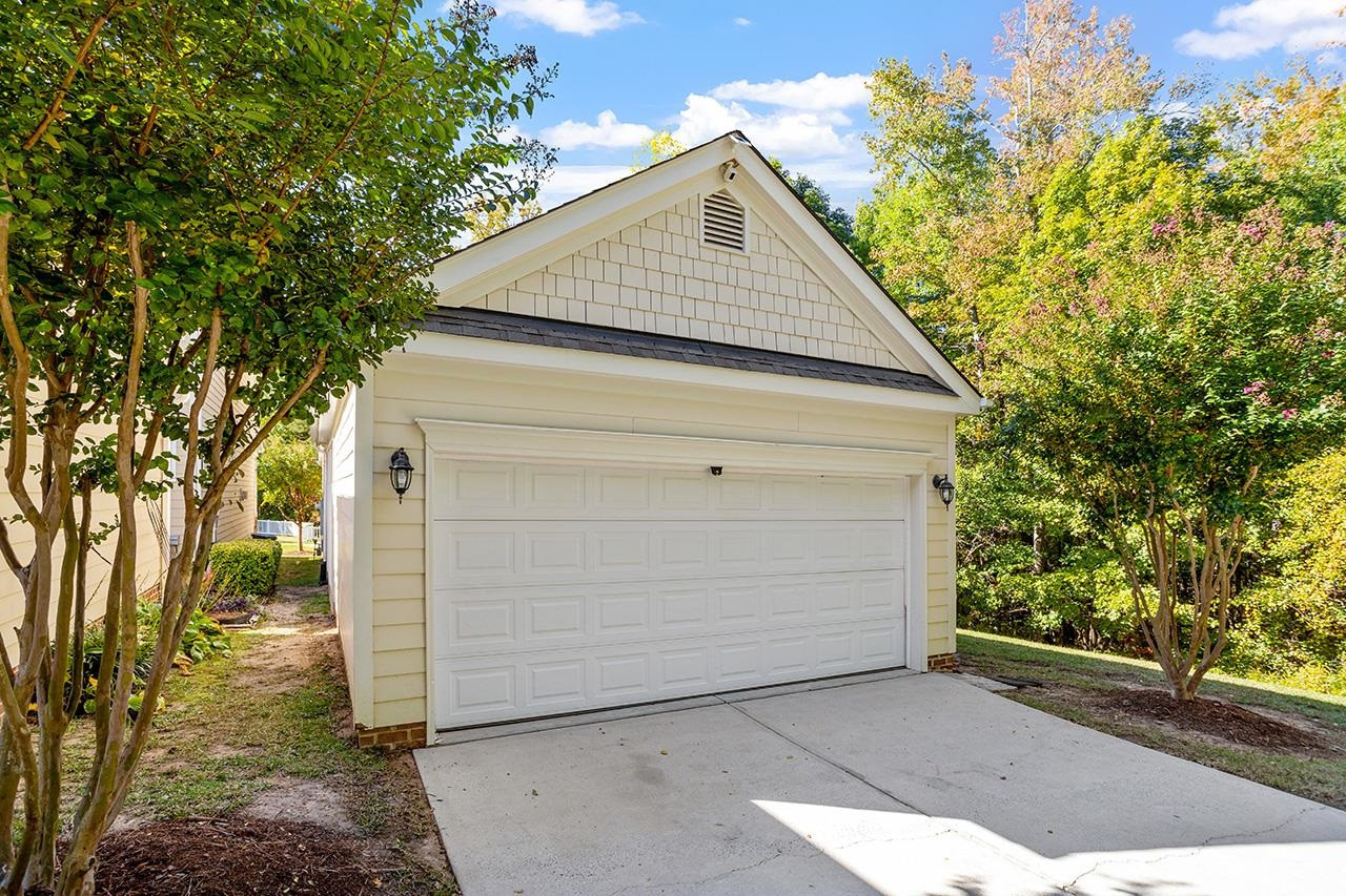 5017 Sunny Creek Lane