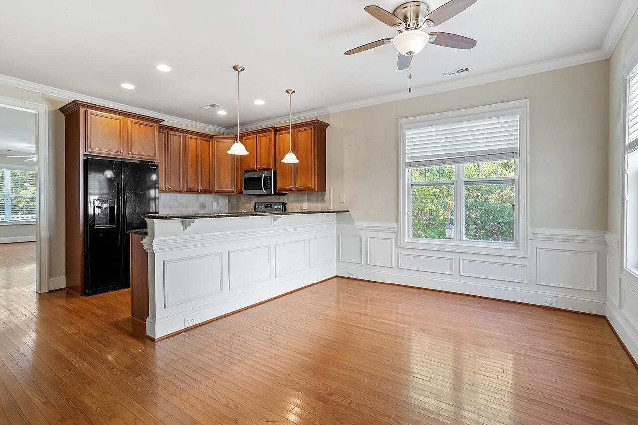 5017 Sunny Creek Lane