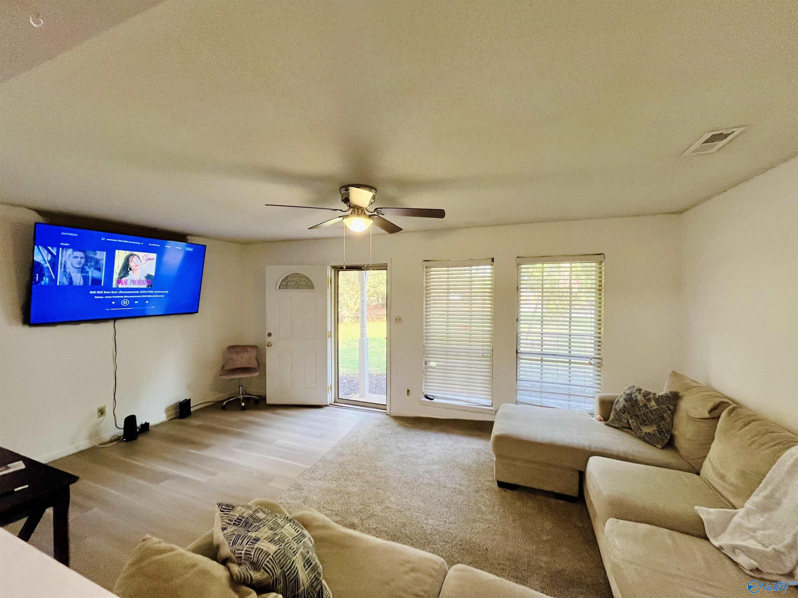 201 Edinburgh Drive