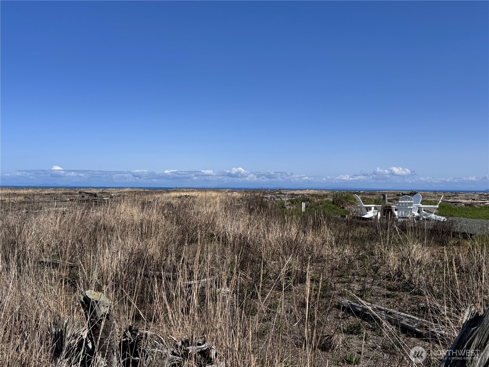 11 Golden Sands Boulevard