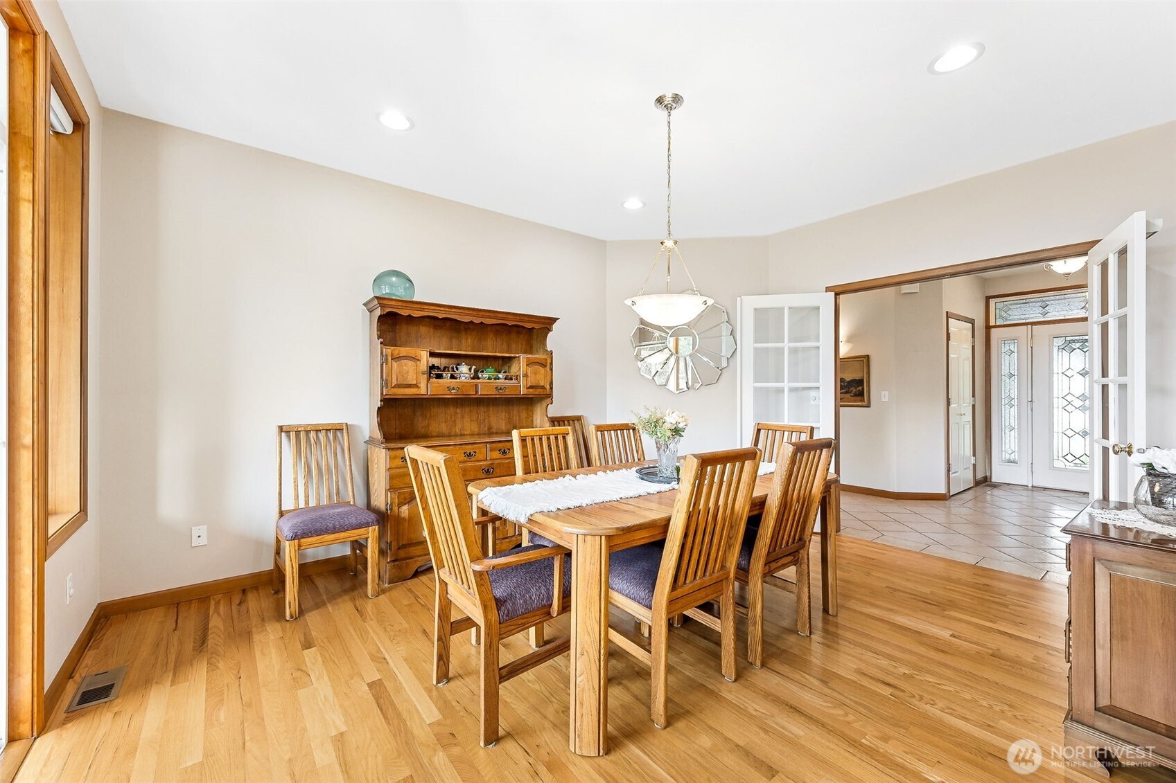 10200 NE Kingston View Court