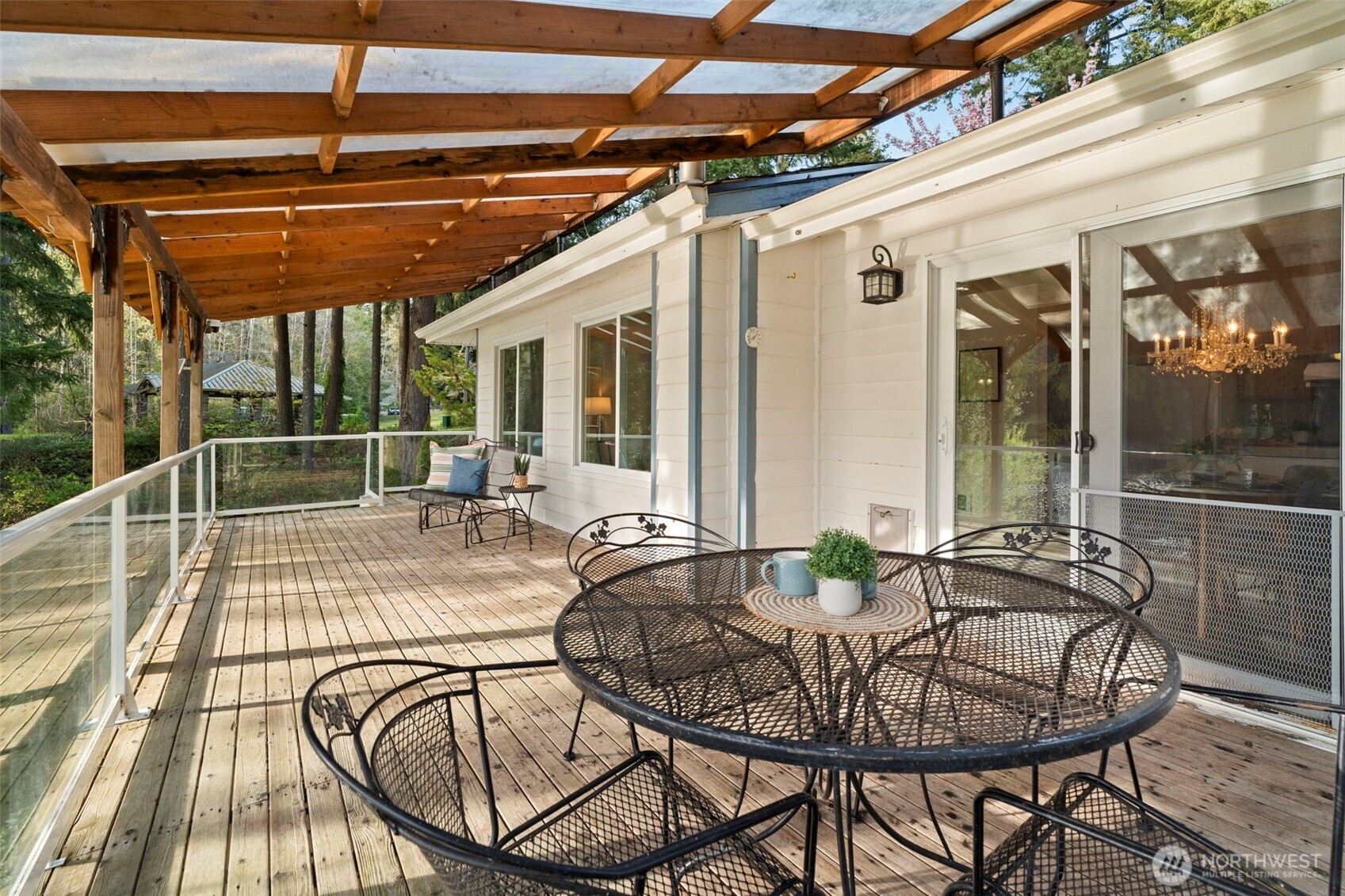 13496 Hillcrest St NW