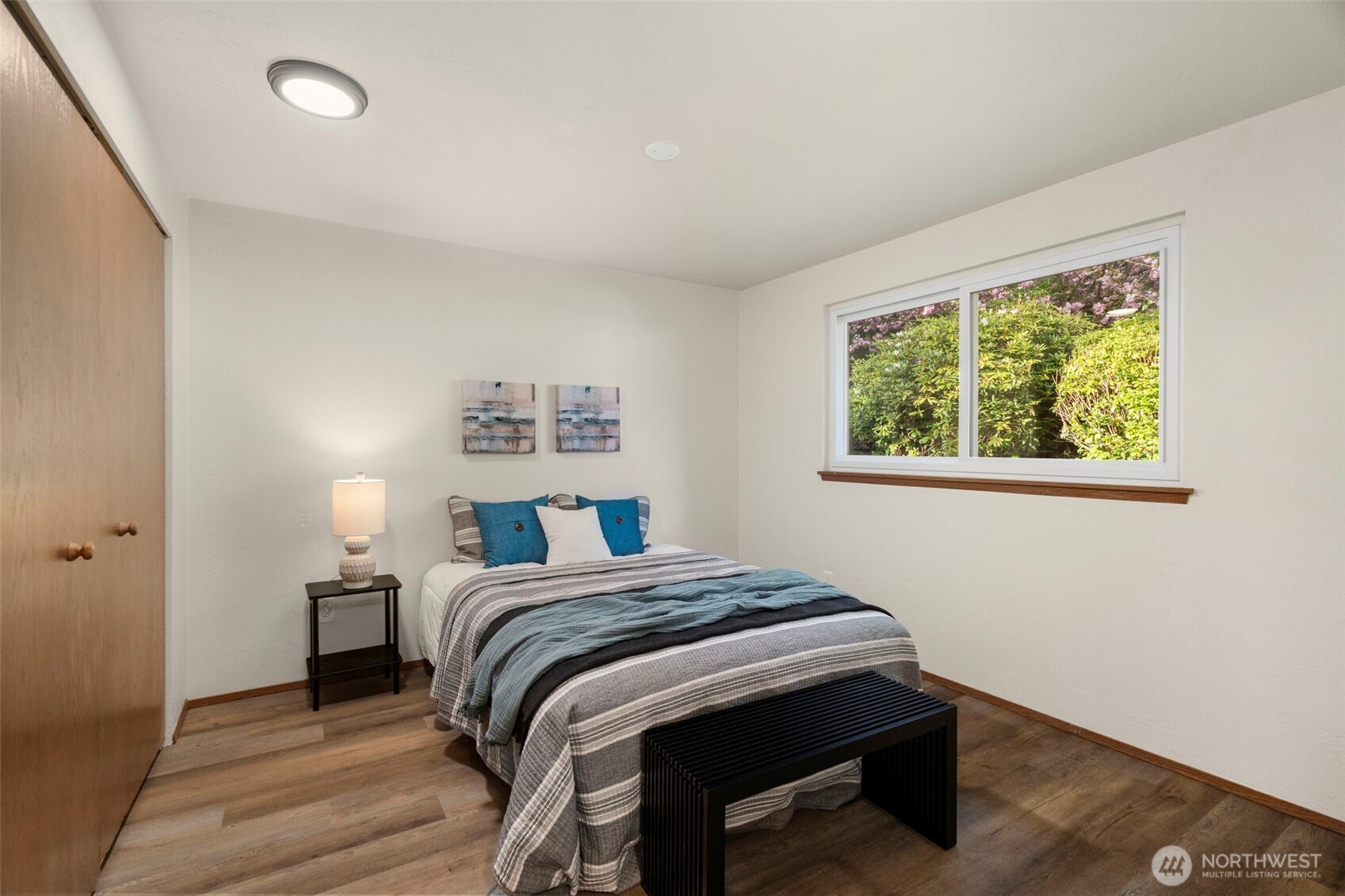 13496 Hillcrest St NW