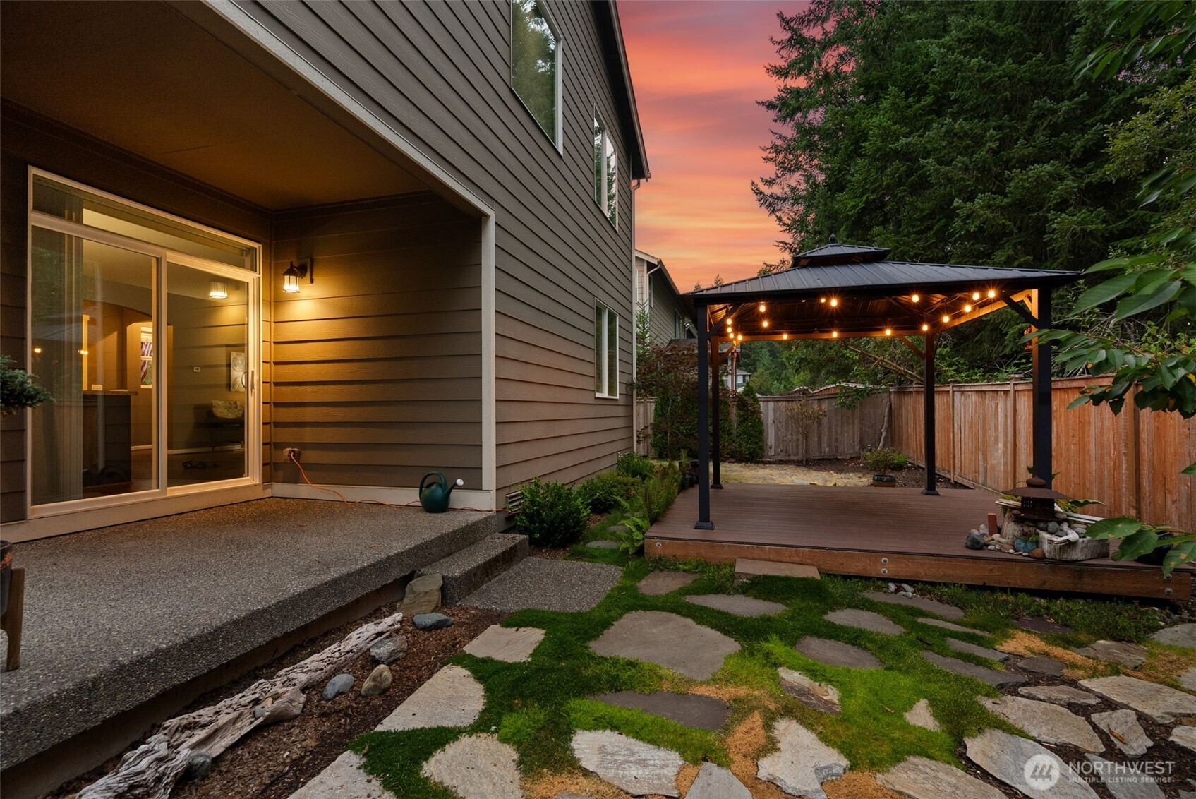 21772 NW Monterey Loop