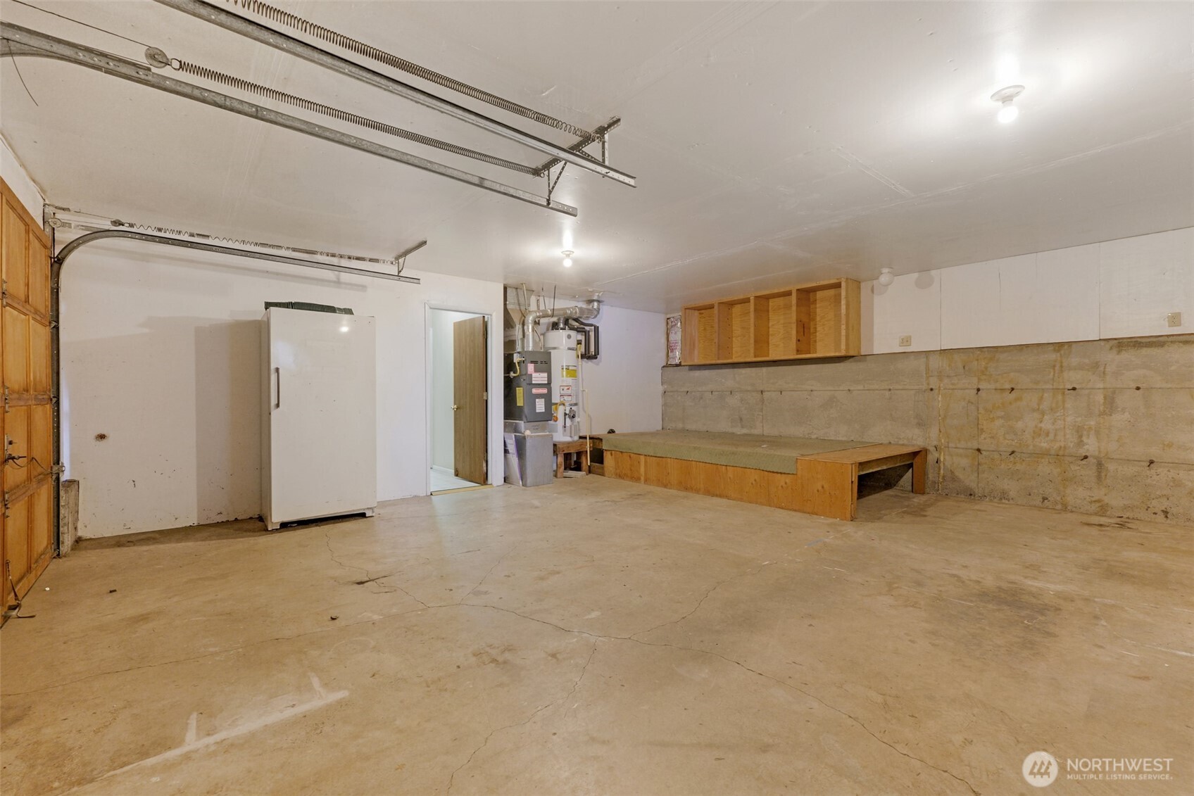 3975 Fischer Park Avenue NE