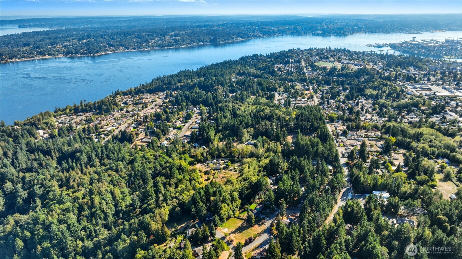 3975 Fischer Park Avenue NE