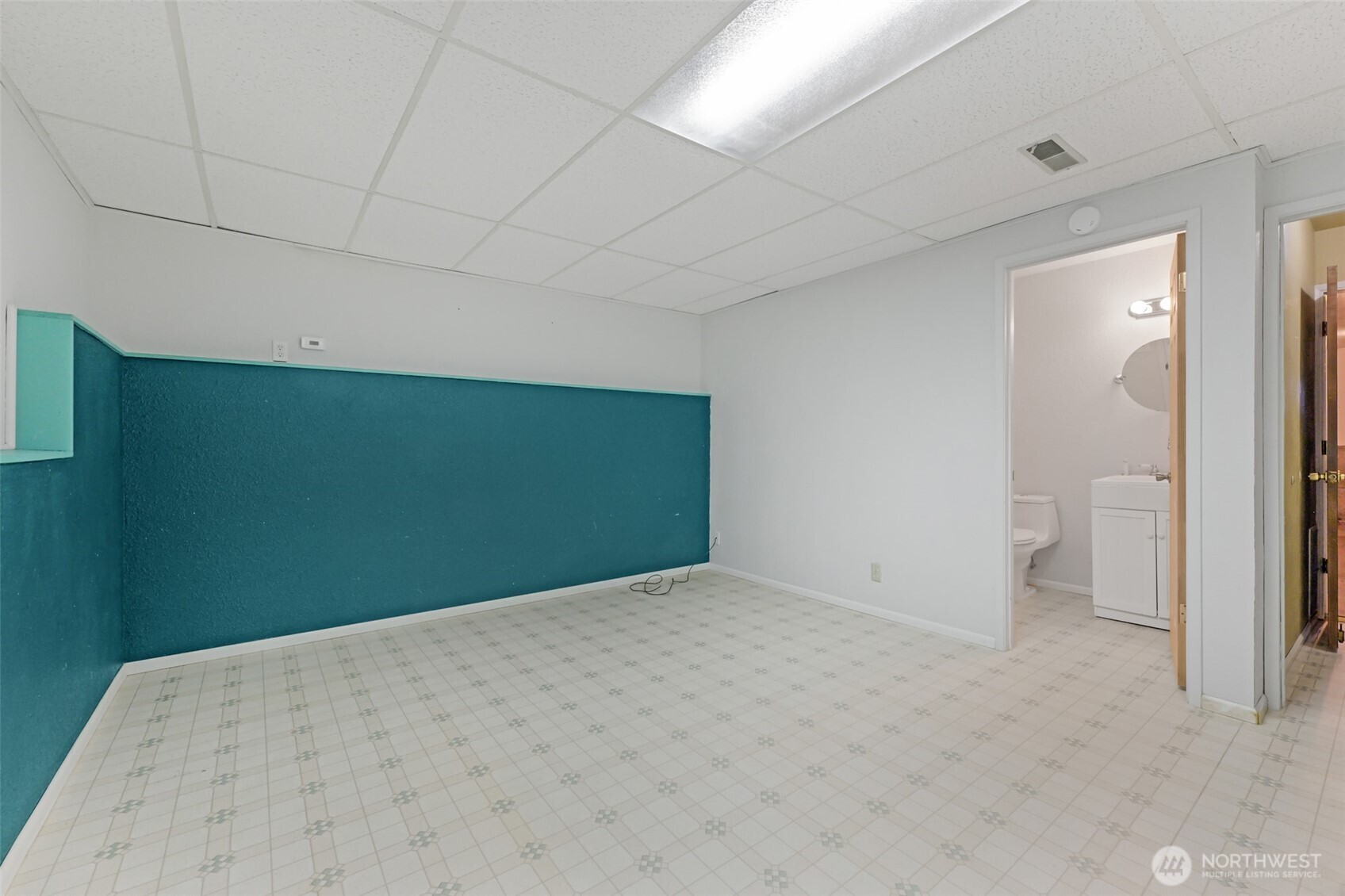 3975 Fischer Park Avenue NE