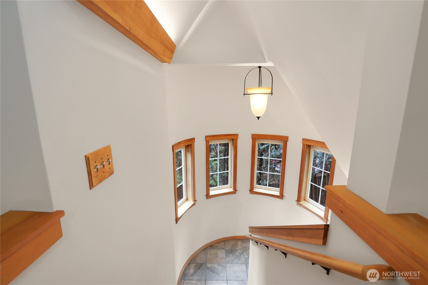 20760 Greenwood Street NE