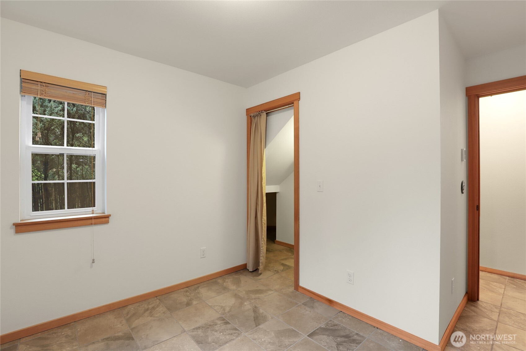 20760 Greenwood Street NE