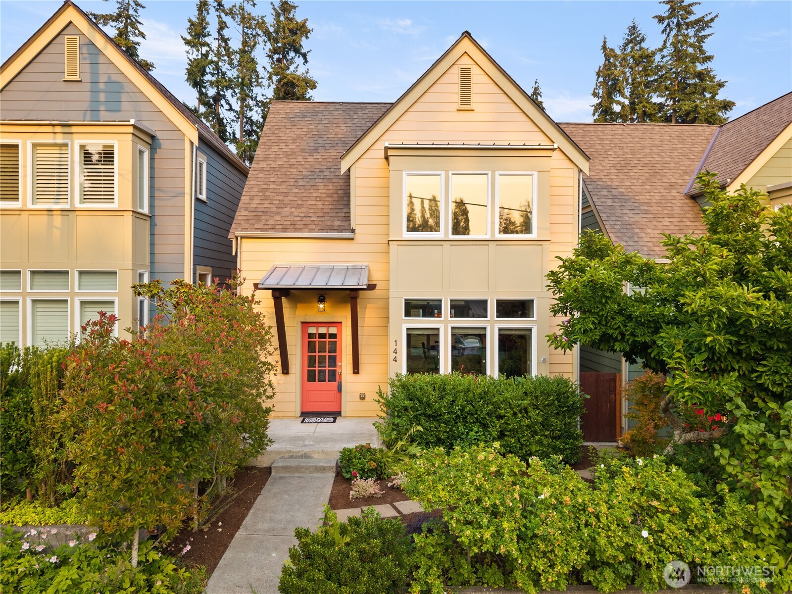 144 Wood Avenue SW Unit: 203