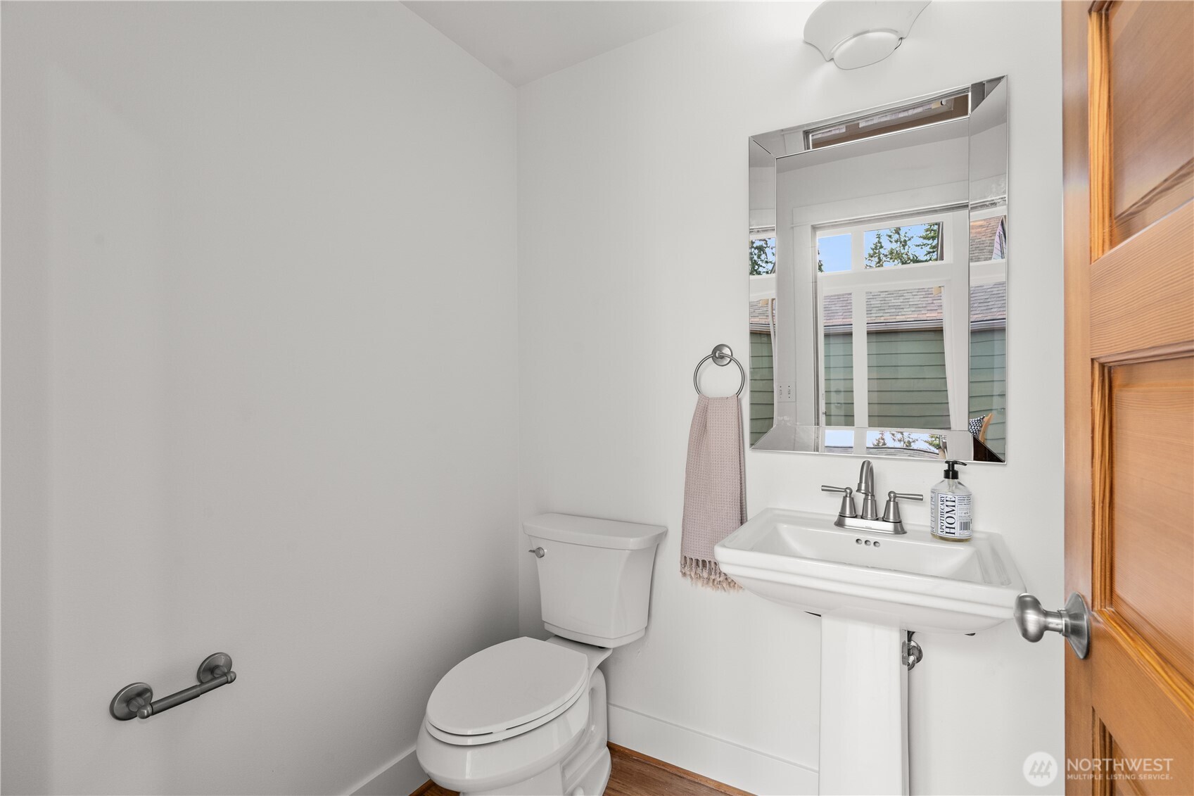 144 Wood Avenue SW Unit: 203