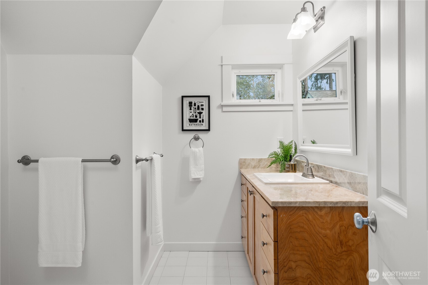 144 Wood Avenue SW Unit: 203