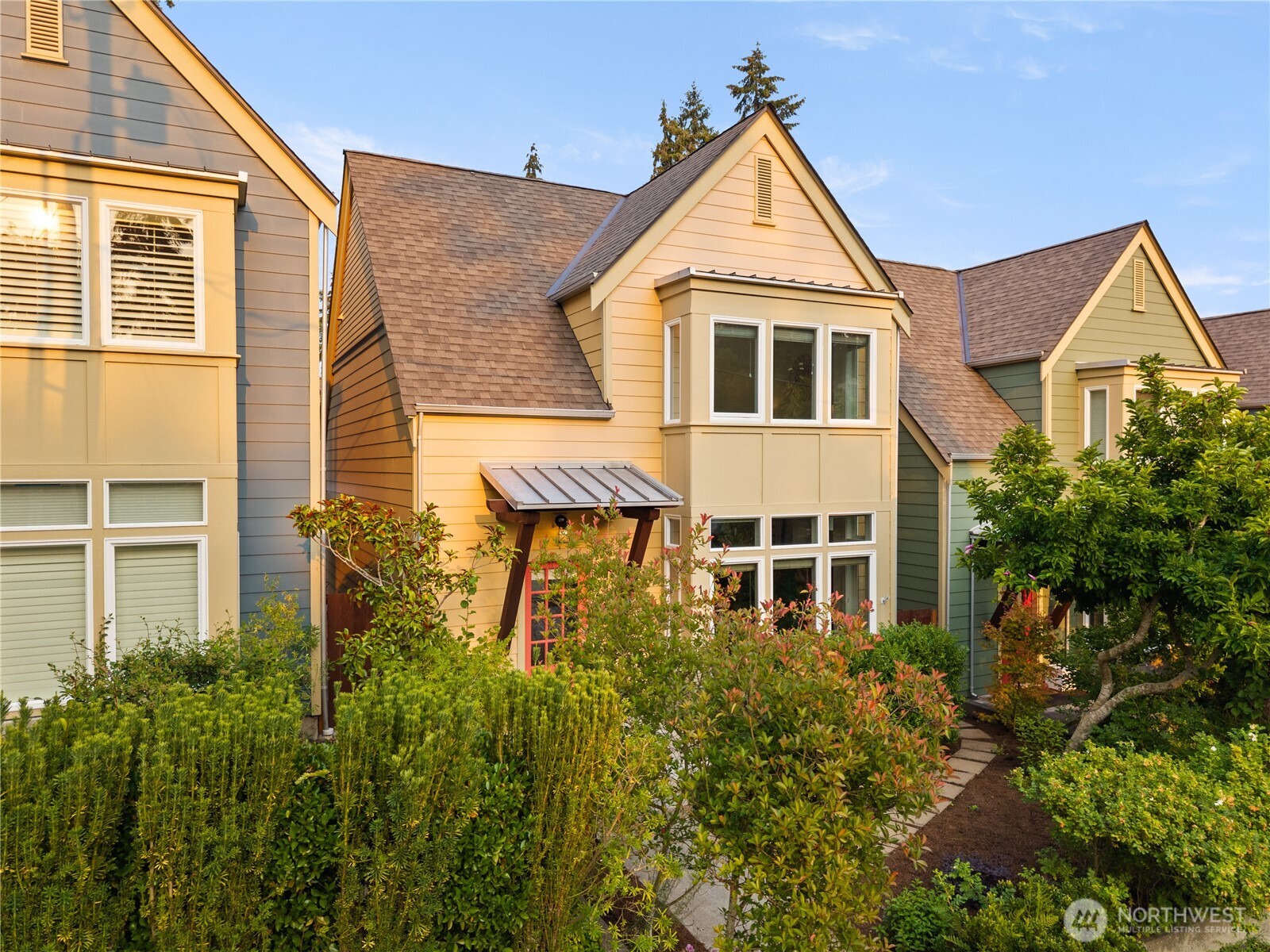 144 Wood Avenue SW Unit: 203