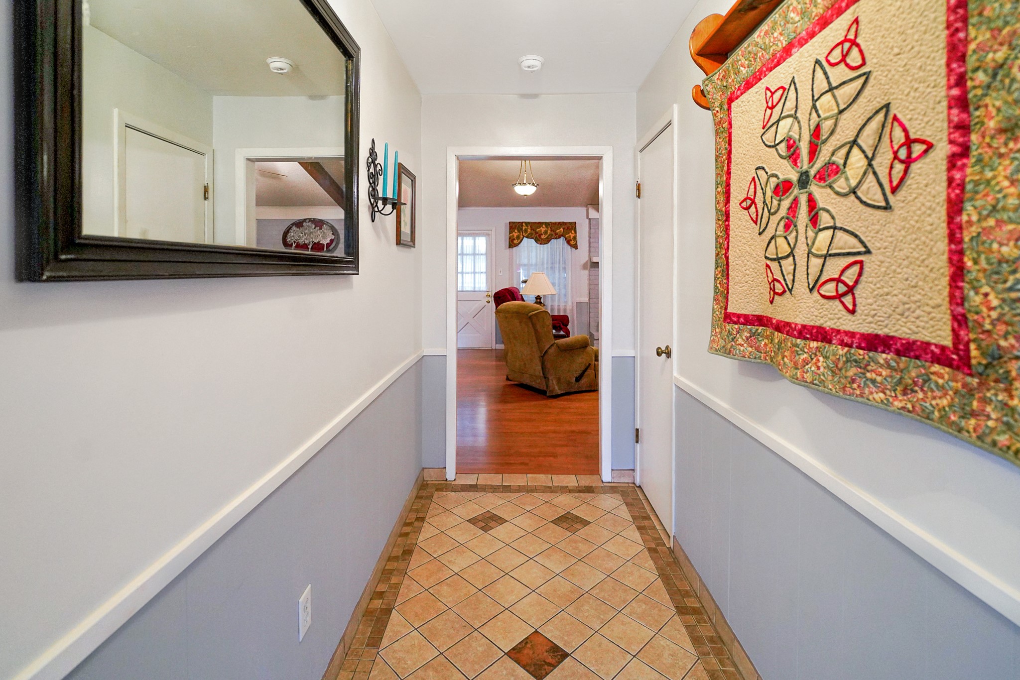 810 E Goode Street 5