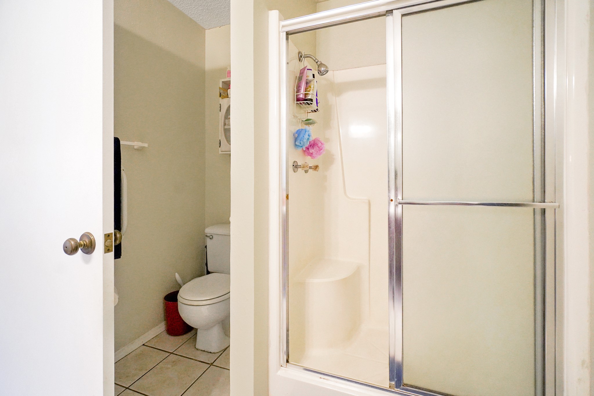 810 E Goode Street 5