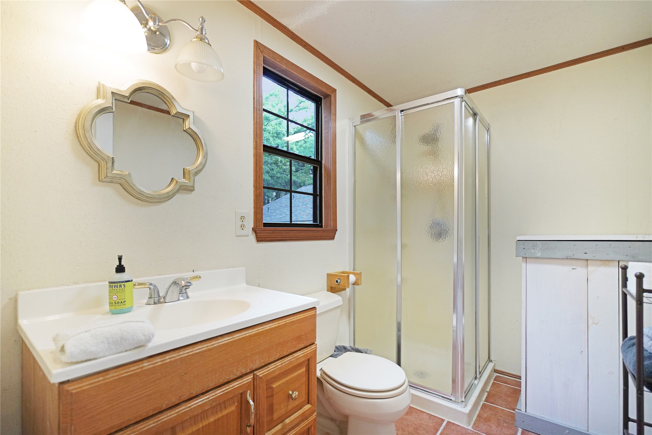 277 W Holly Trail