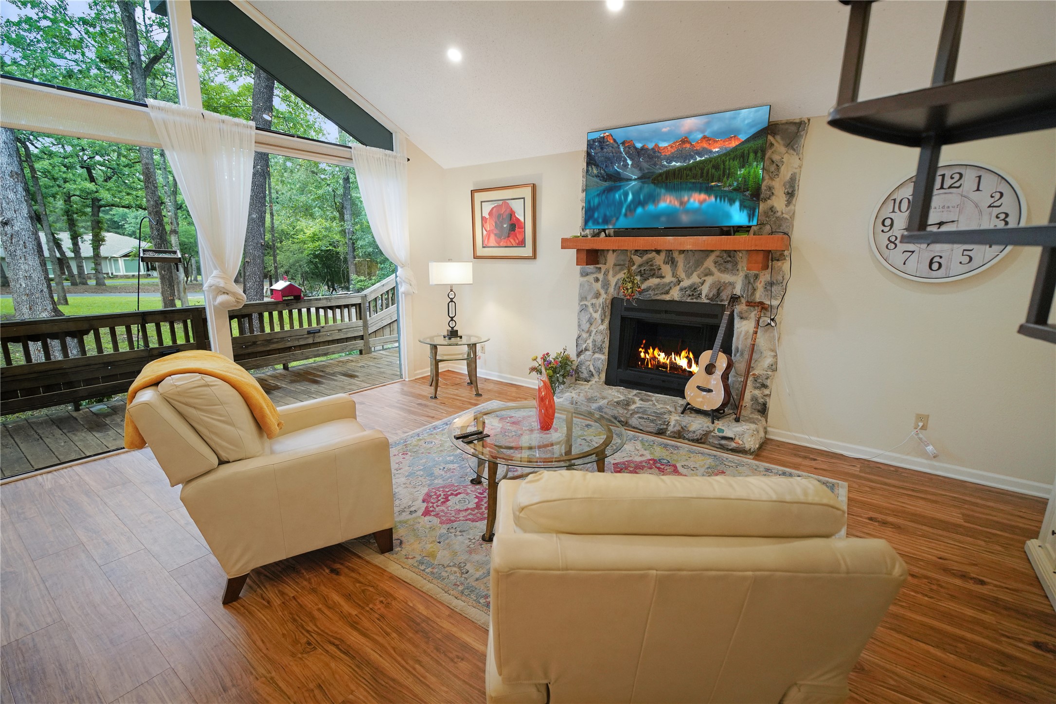 277 W Holly Trail