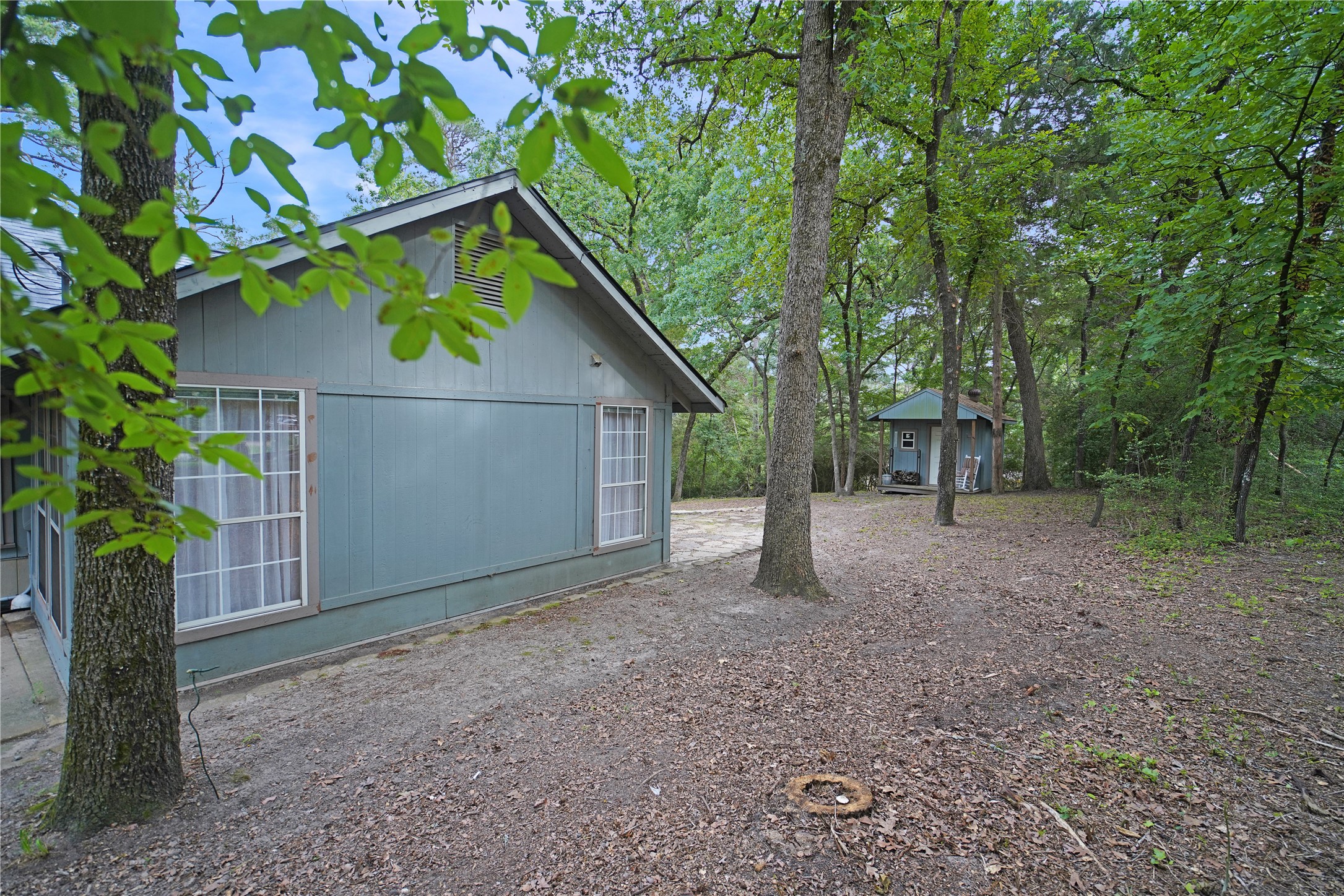 277 W Holly Trail