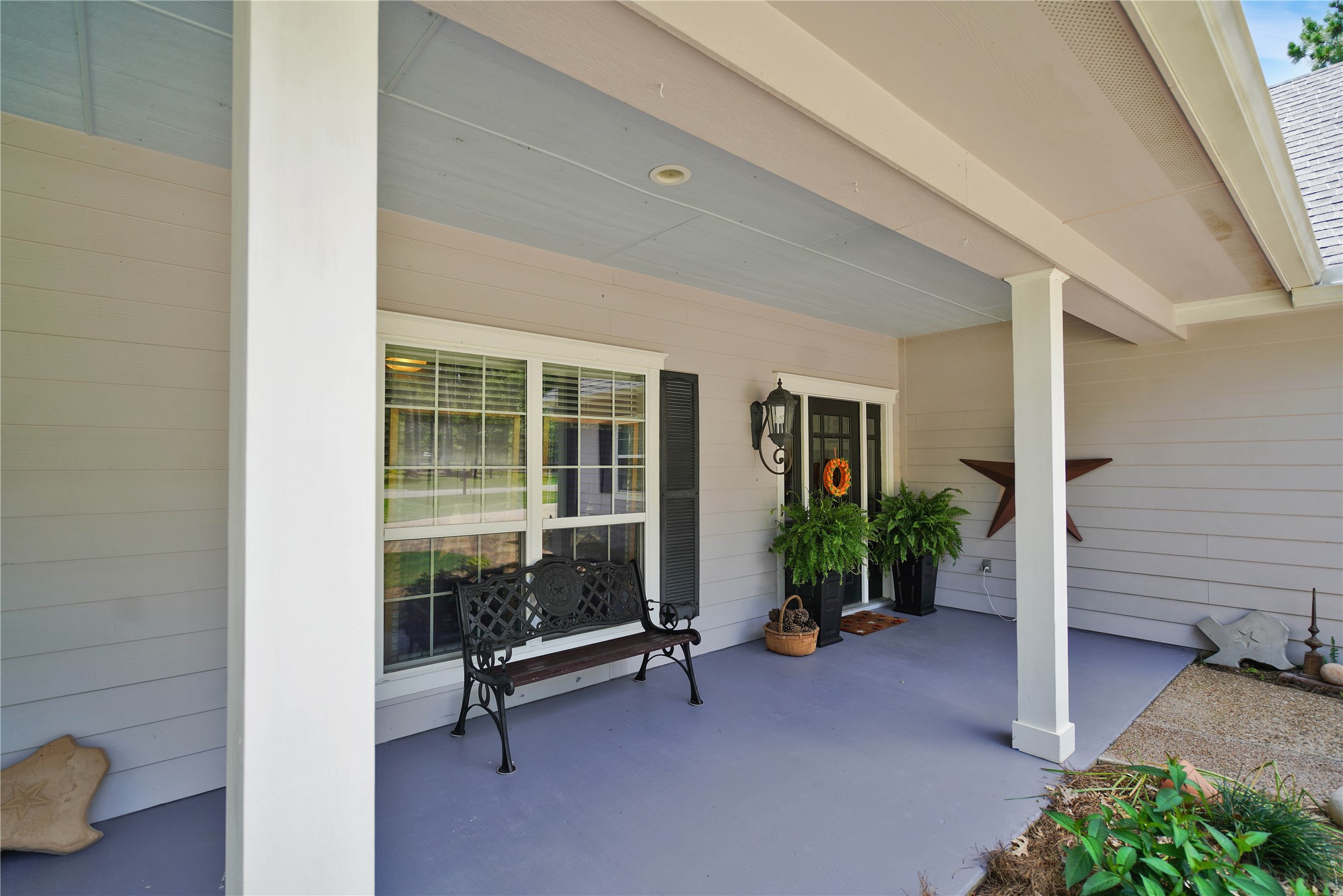 677 Green Meadow Trail