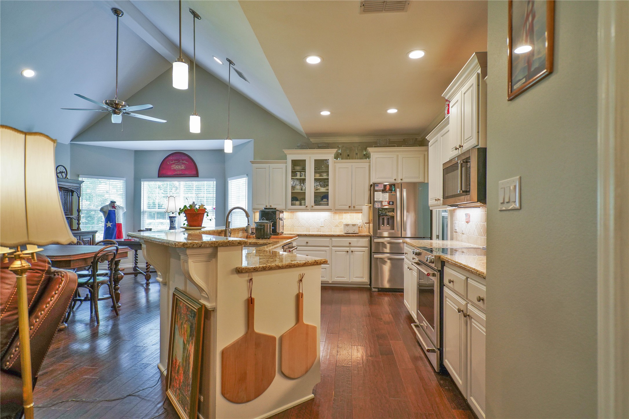 677 Green Meadow Trail