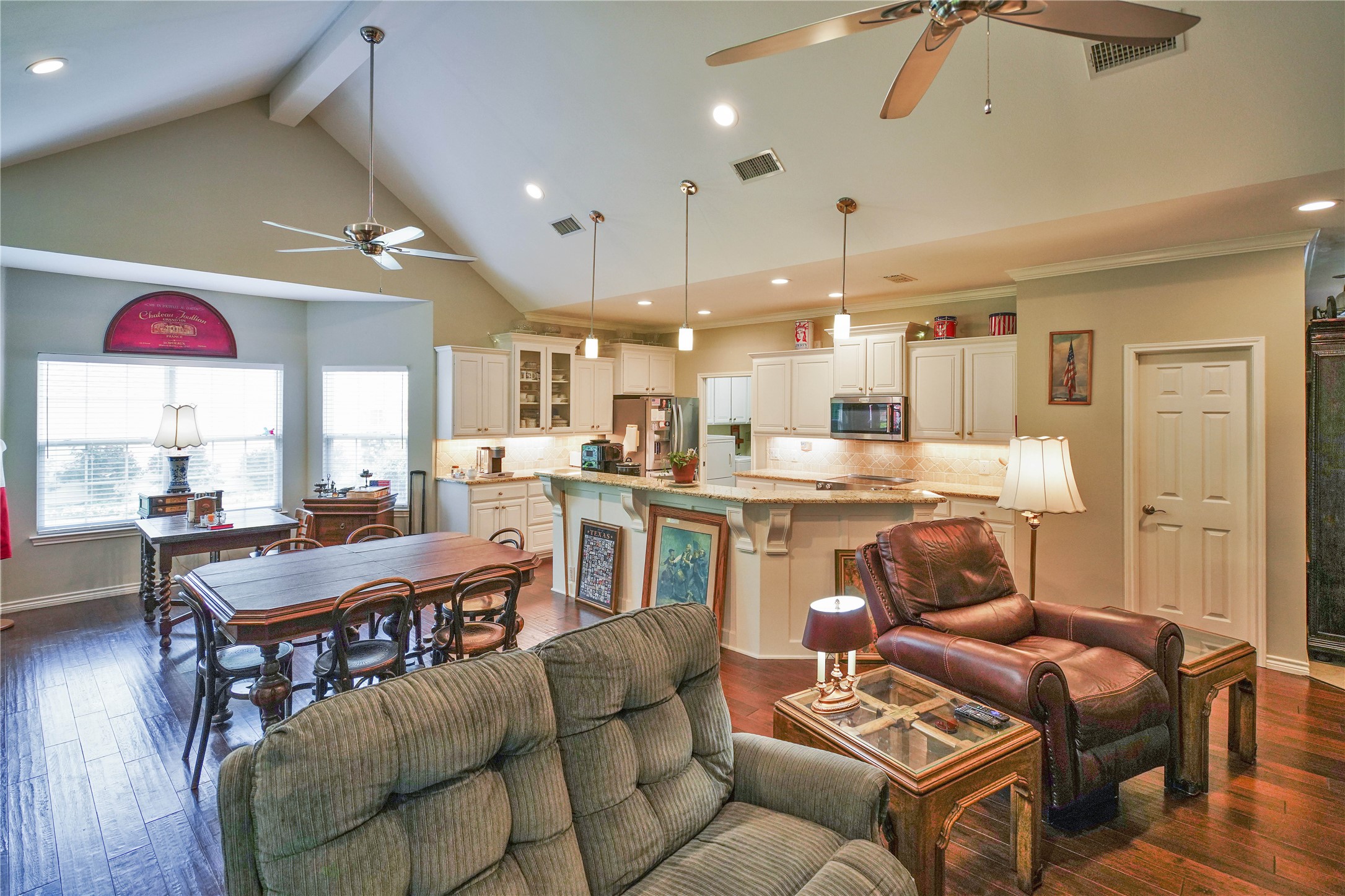 677 Green Meadow Trail