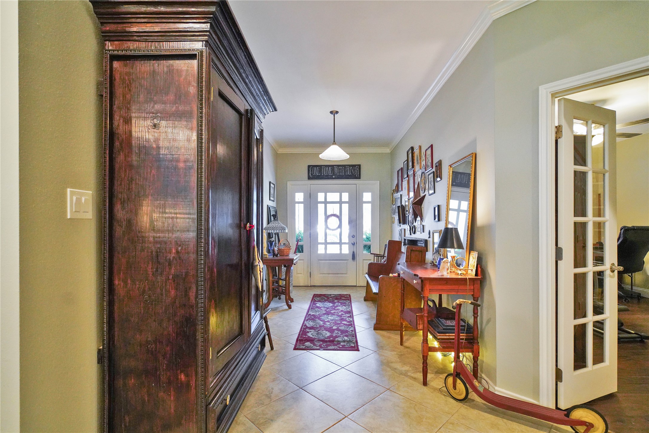 677 Green Meadow Trail