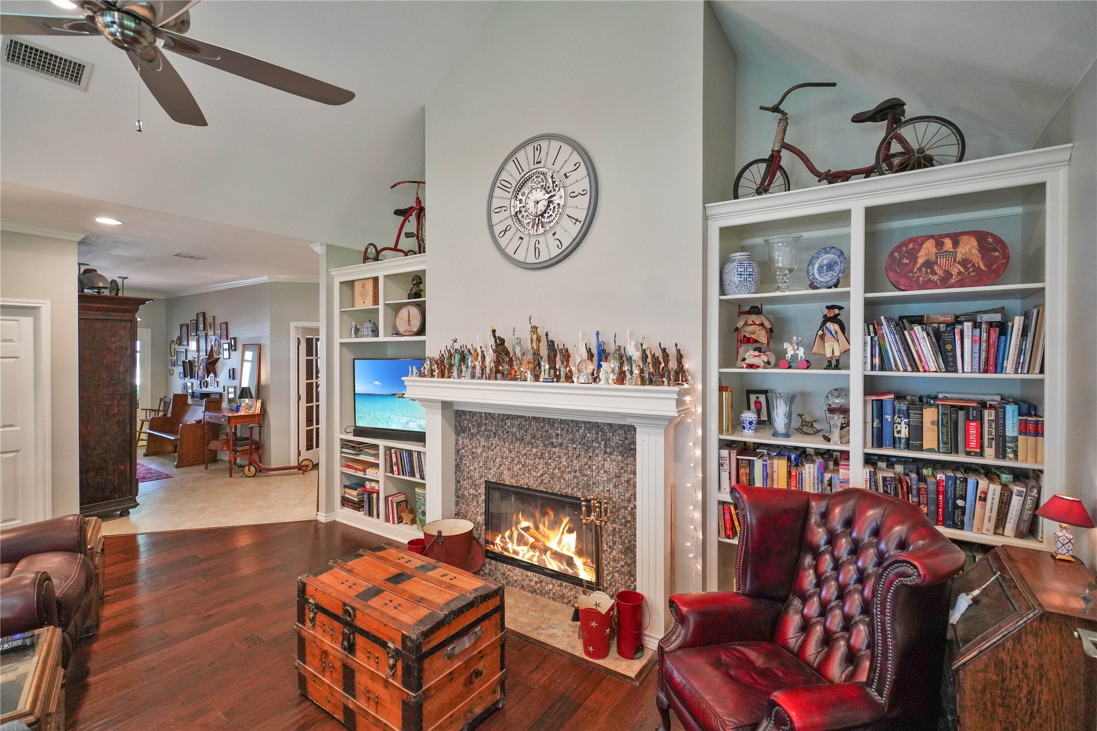 677 Green Meadow Trail