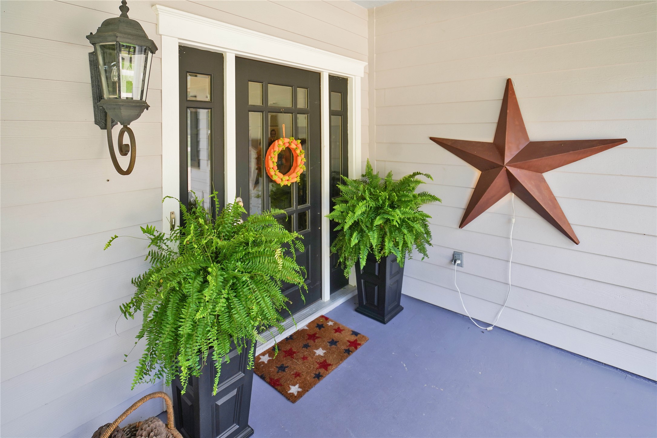 677 Green Meadow Trail