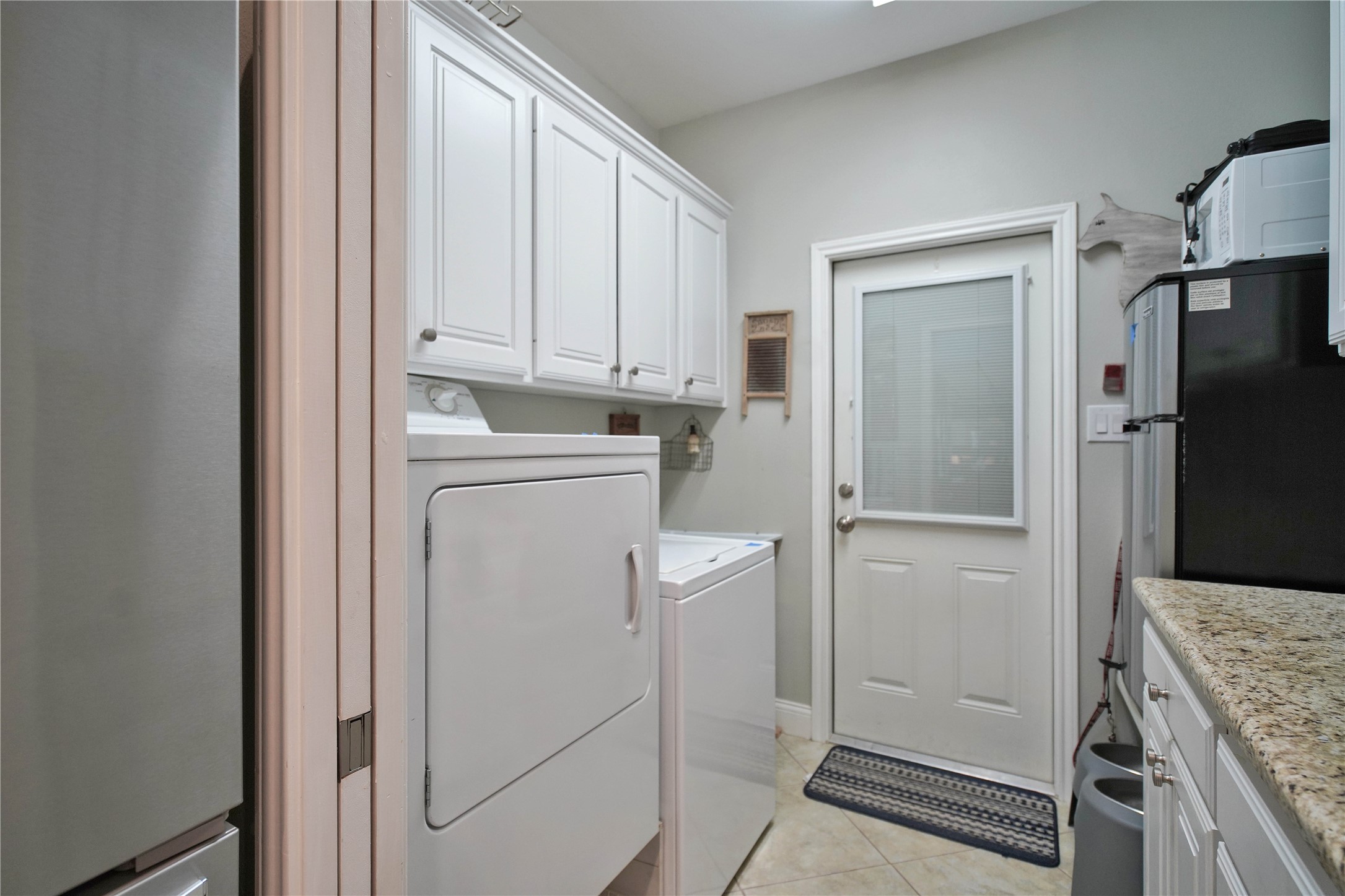 677 Green Meadow Trail