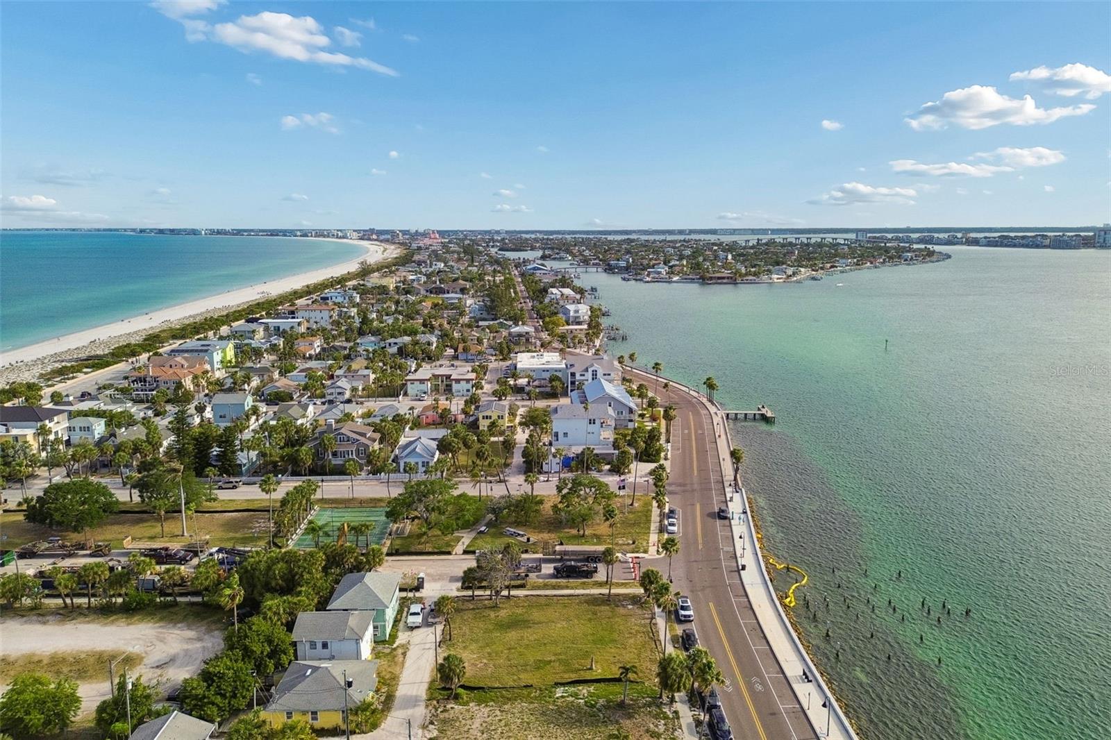 808 PASS A GRILLE WAY