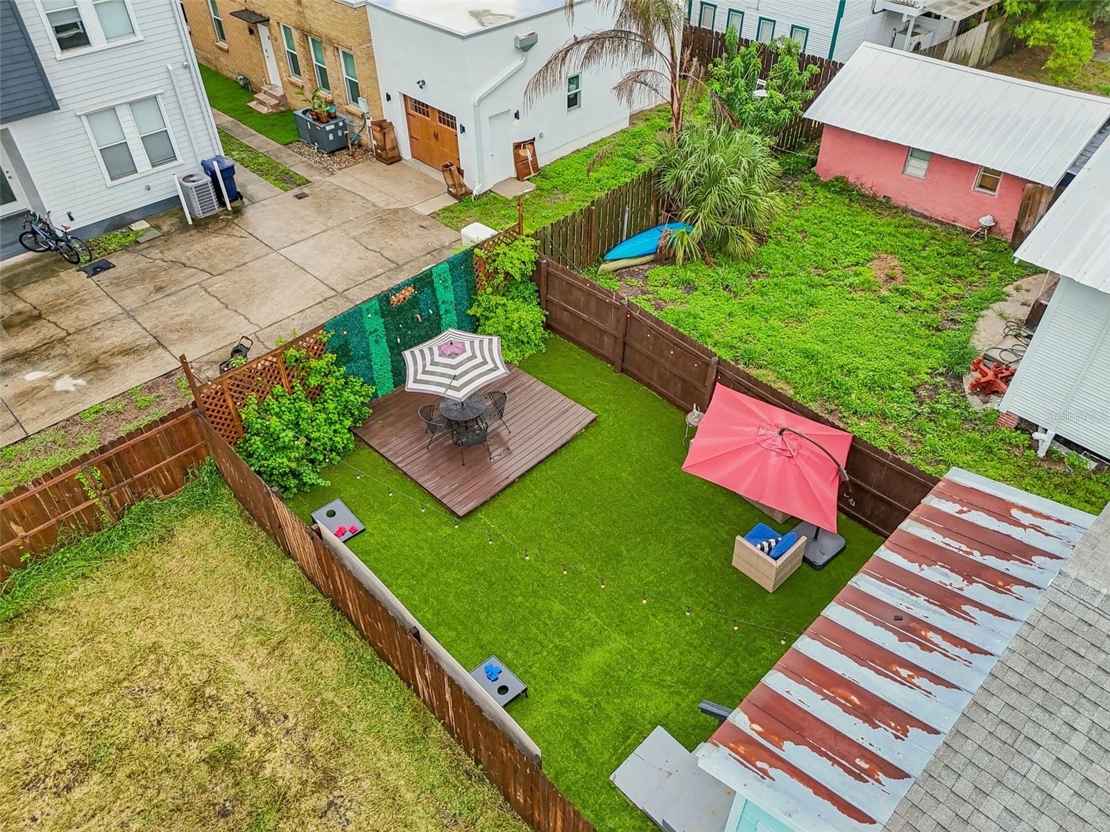 2307 E 11TH AVE