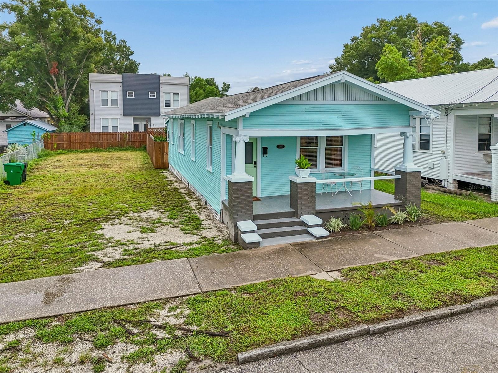 2307 E 11TH AVE