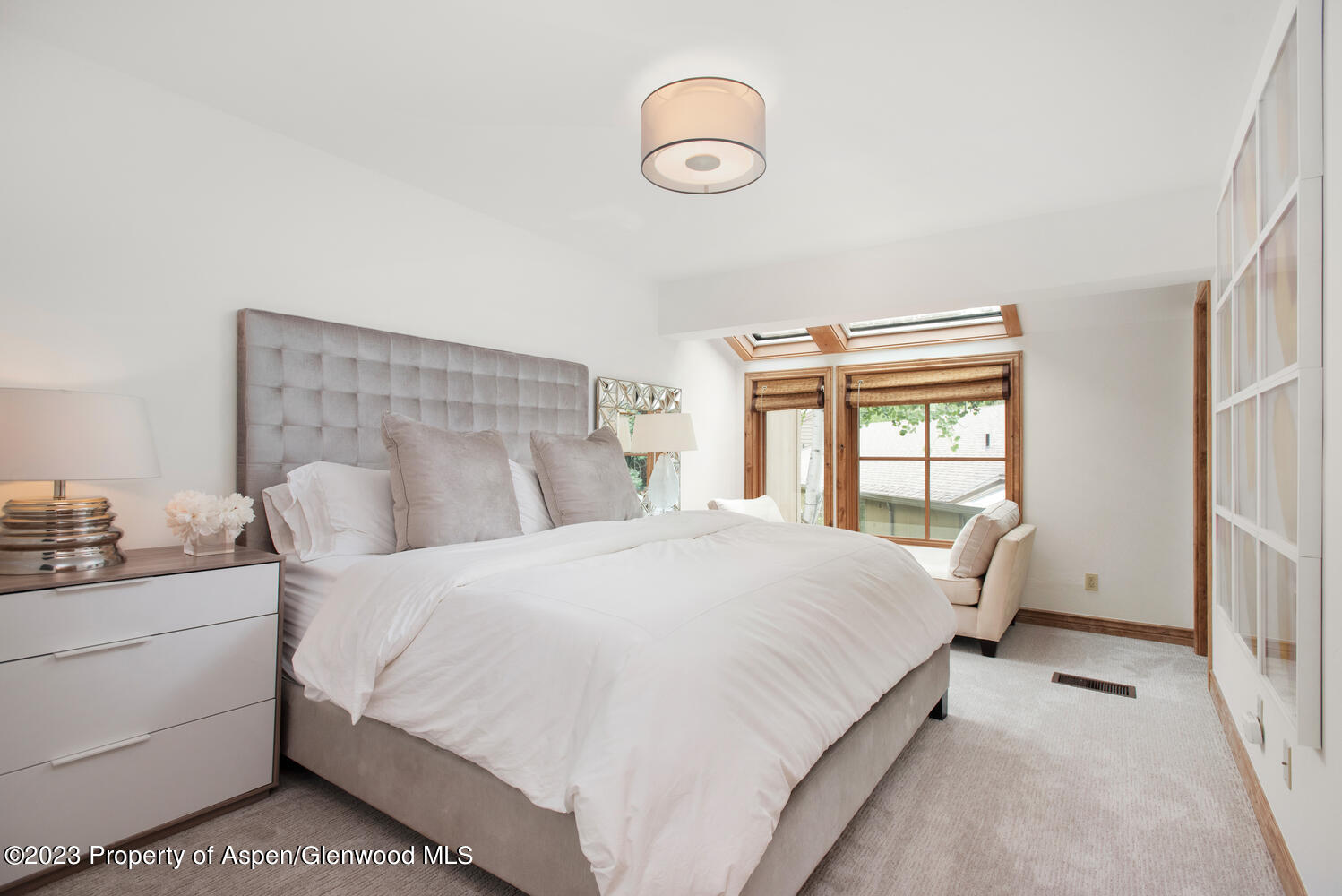 100 N 8th Street, 10