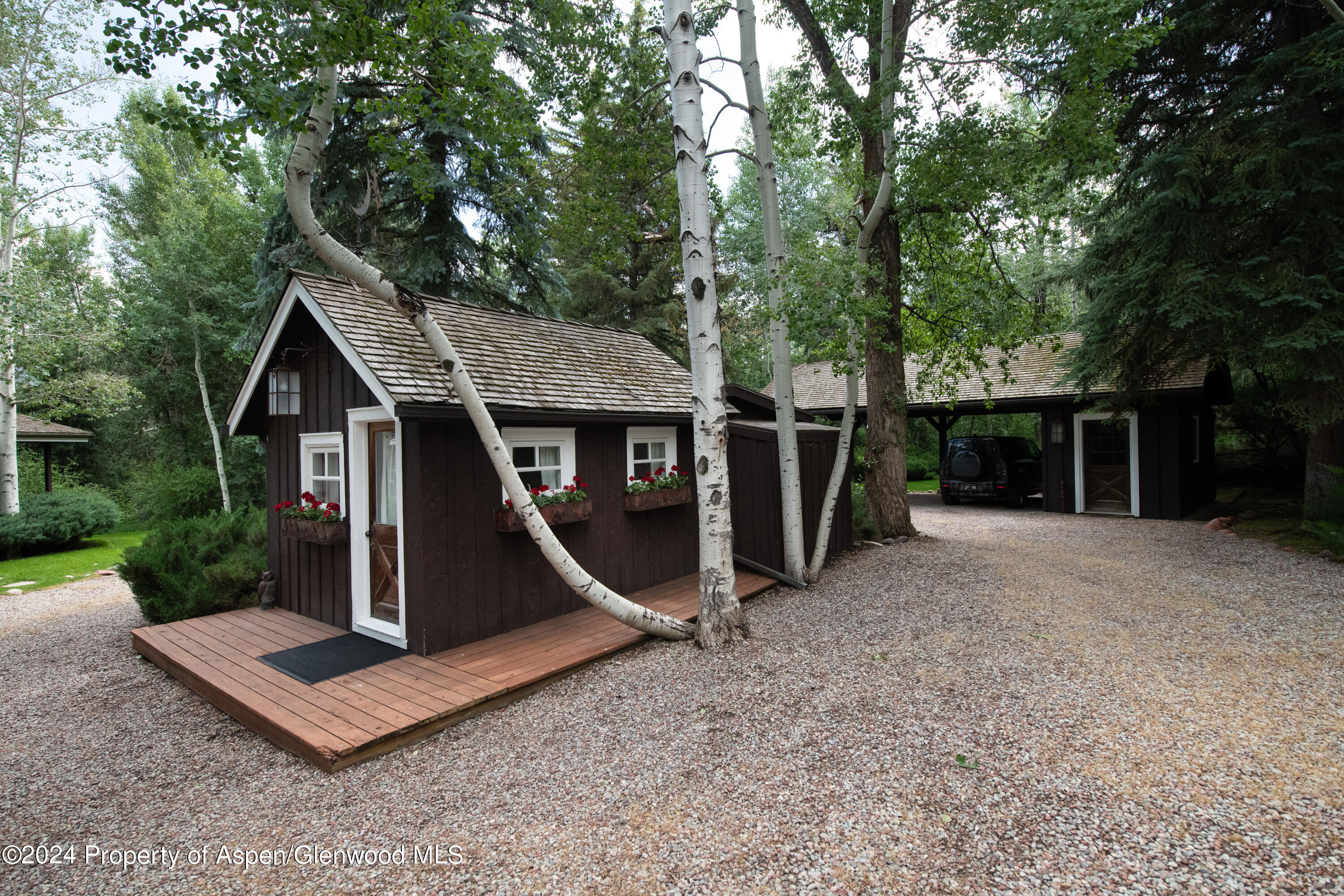 210 WOODS Road