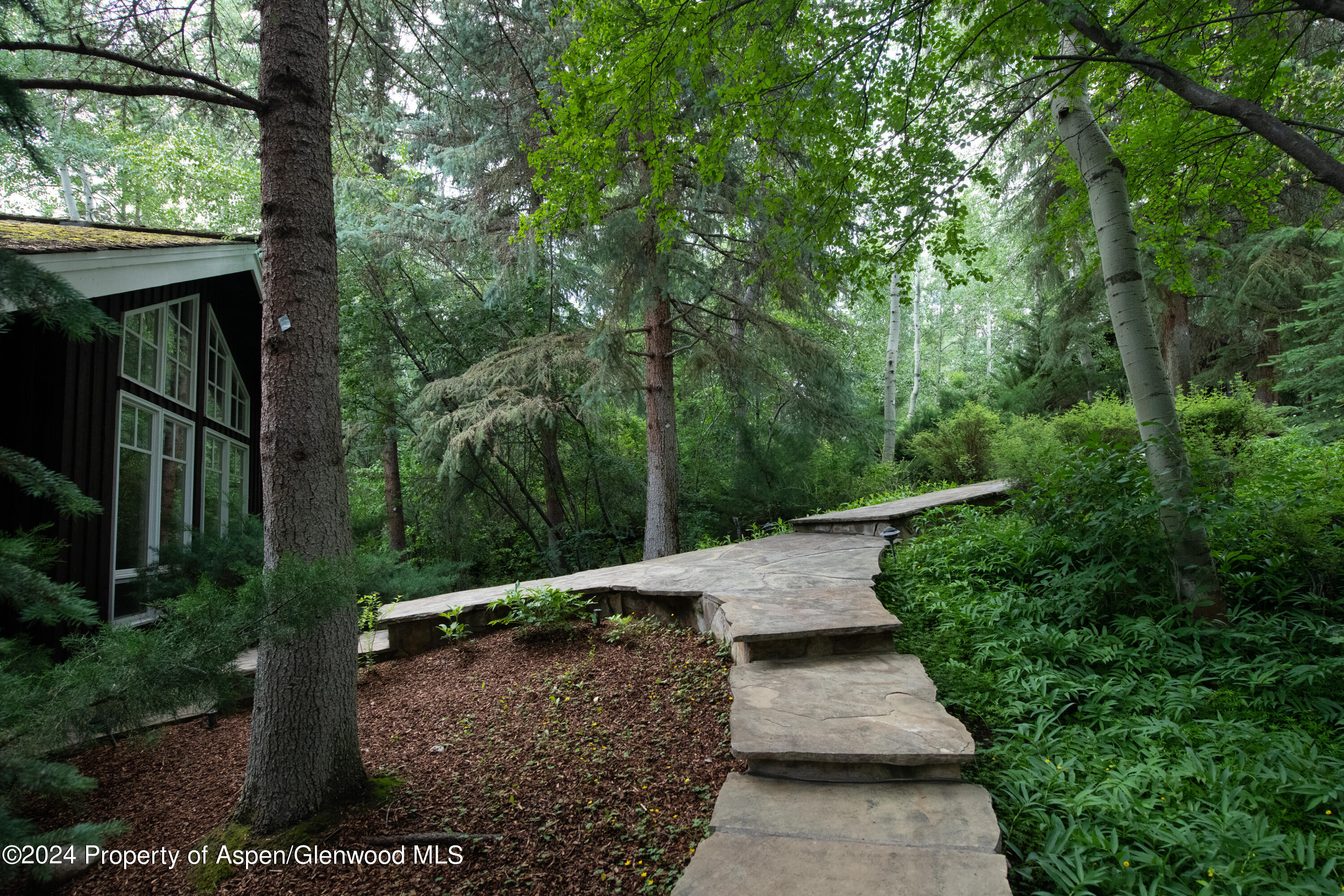 210 WOODS Road