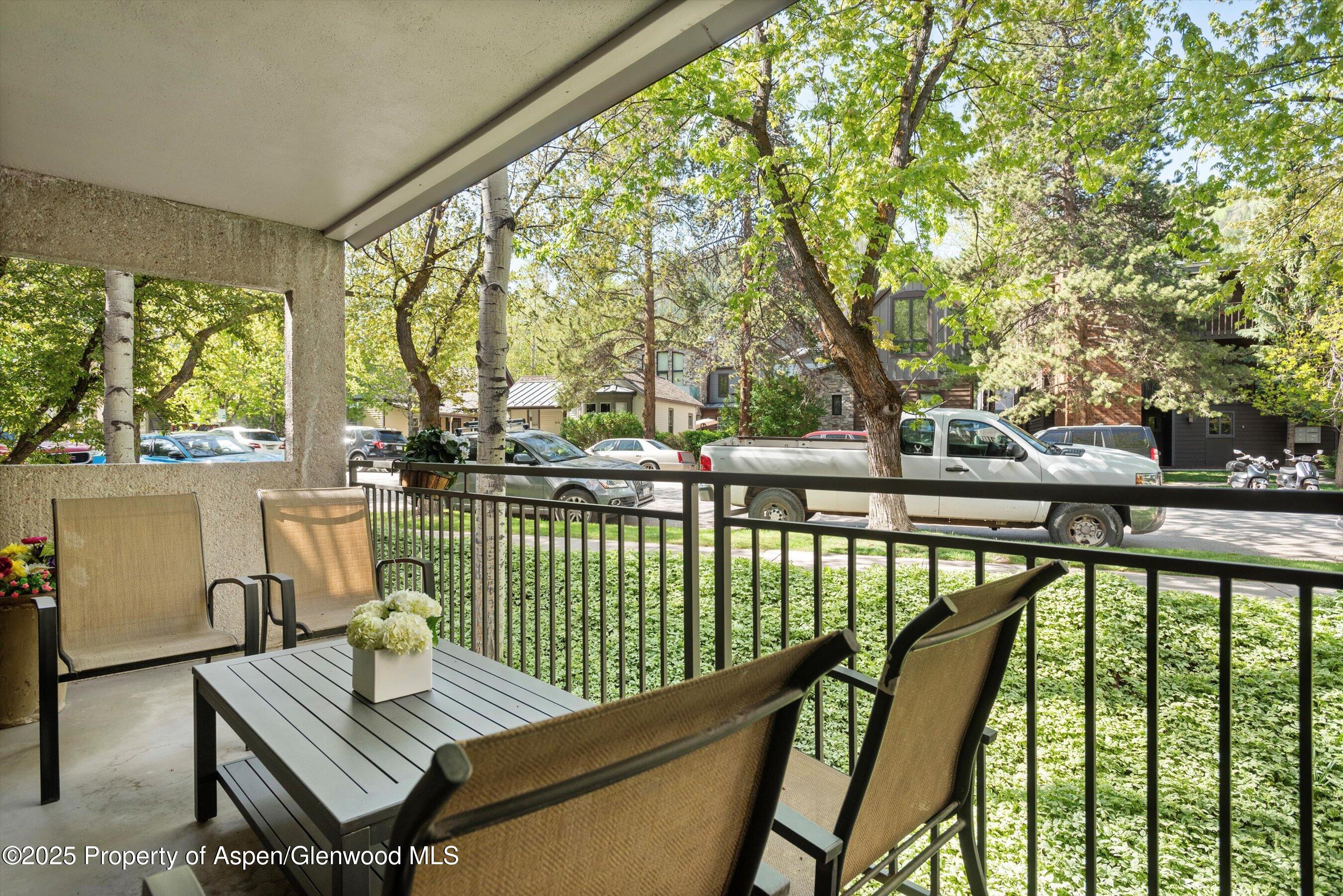 800 E Hopkins Avenue, A-3