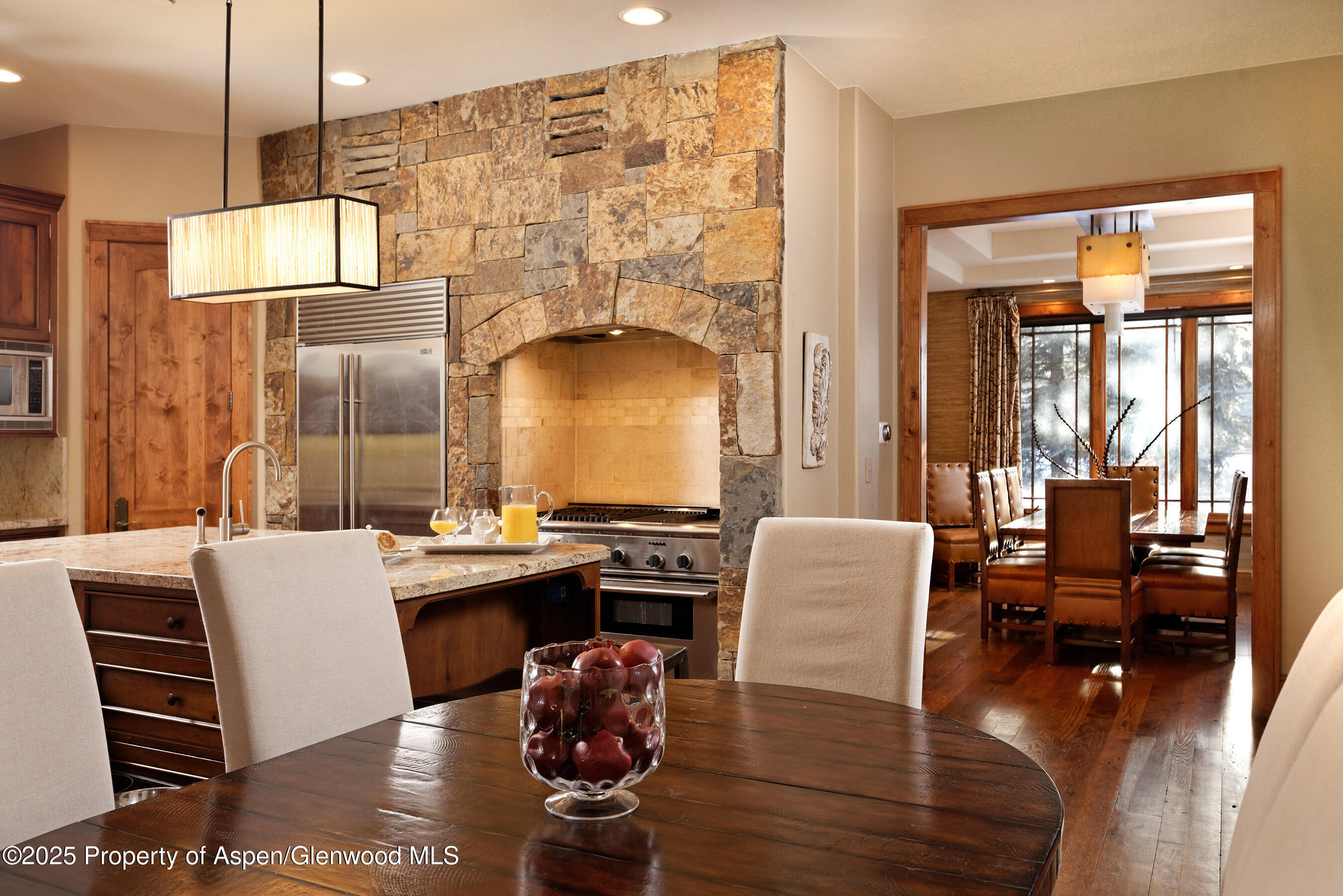 1395 Sierra Vista Drive, Unit 1