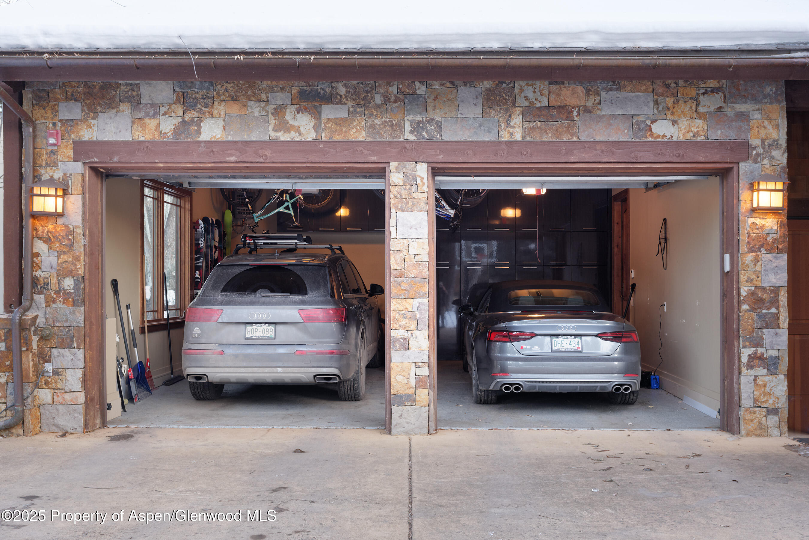 1395 Sierra Vista Drive, Unit 1