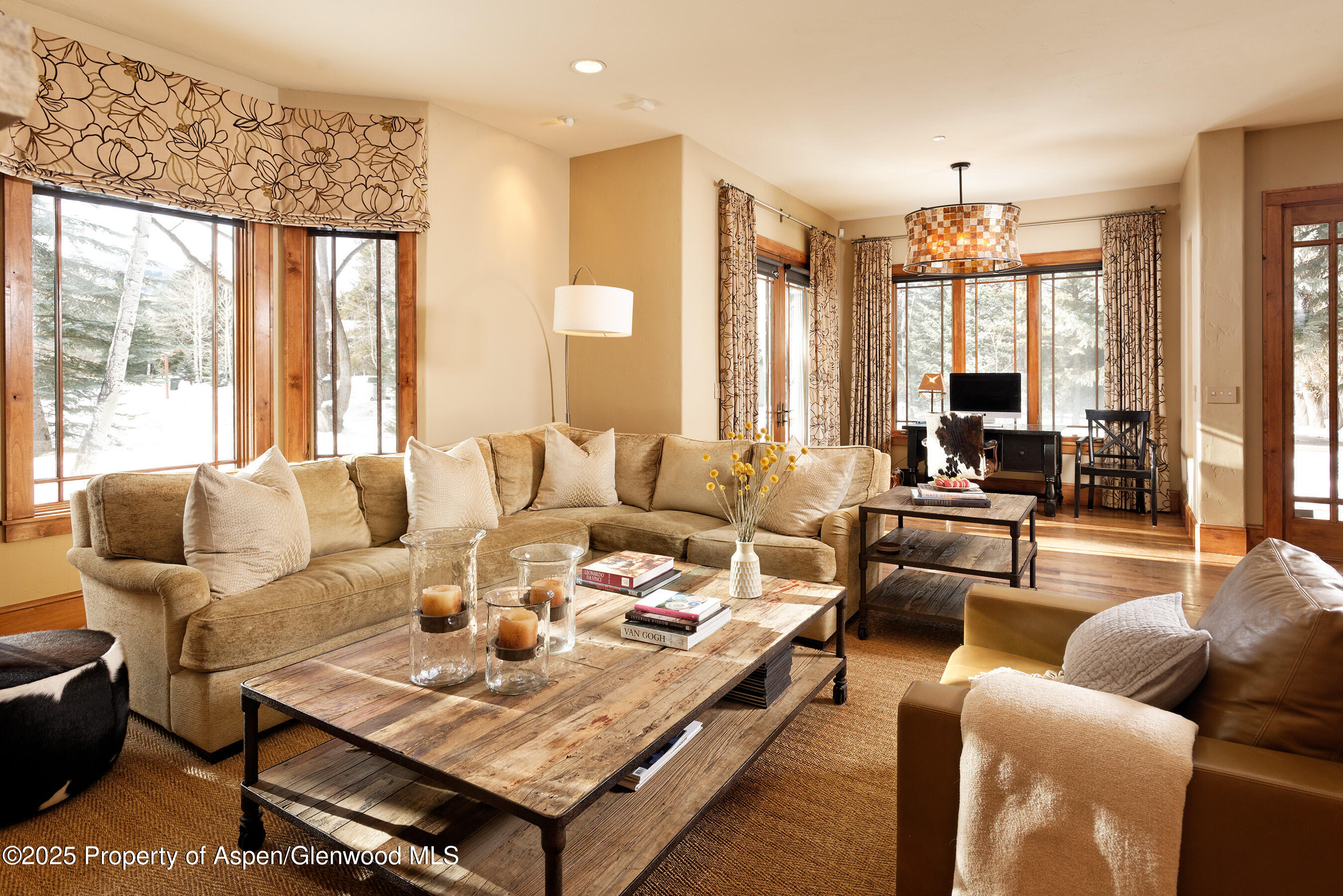 1395 Sierra Vista Drive, Unit 1
