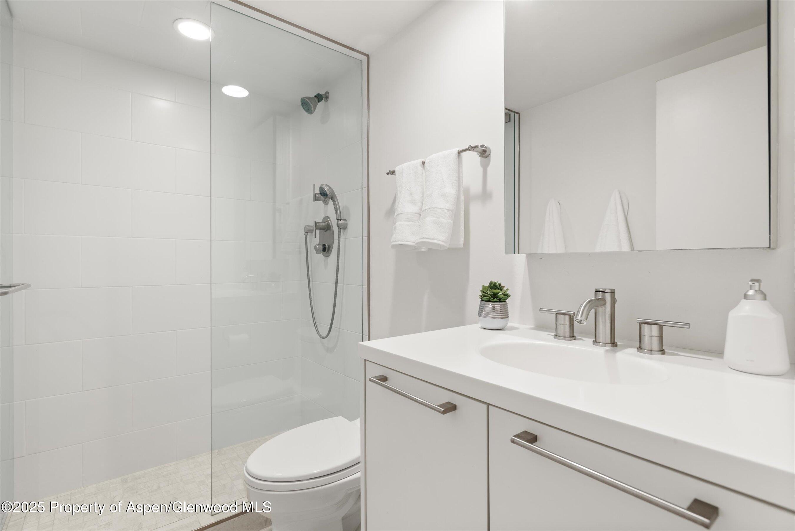 800 E Hopkins Avenue A-3