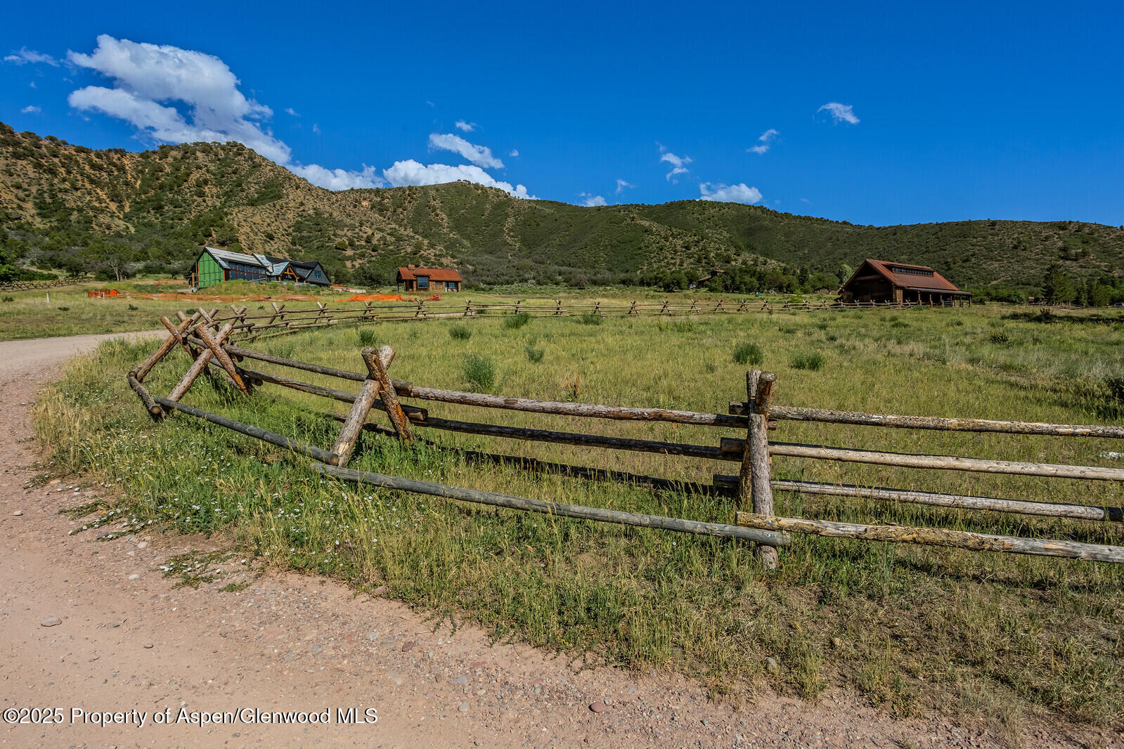902/904 Sopris Creek Road