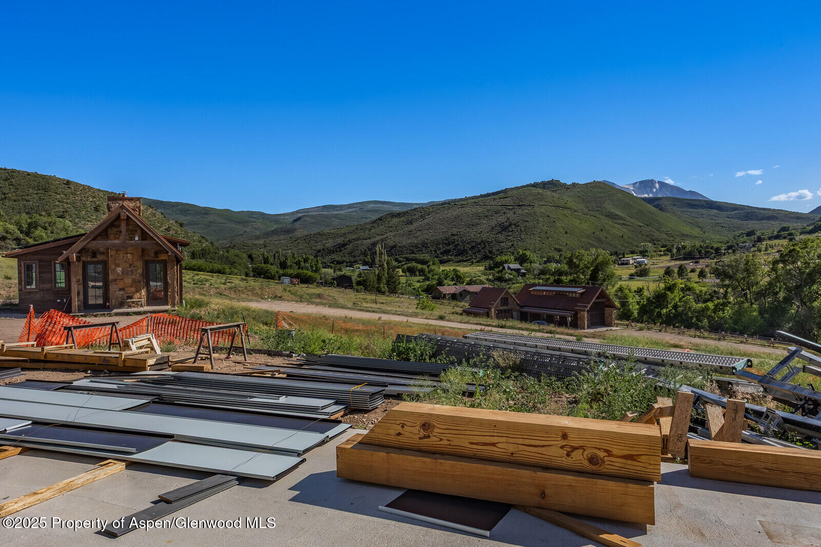 902/904 Sopris Creek Road